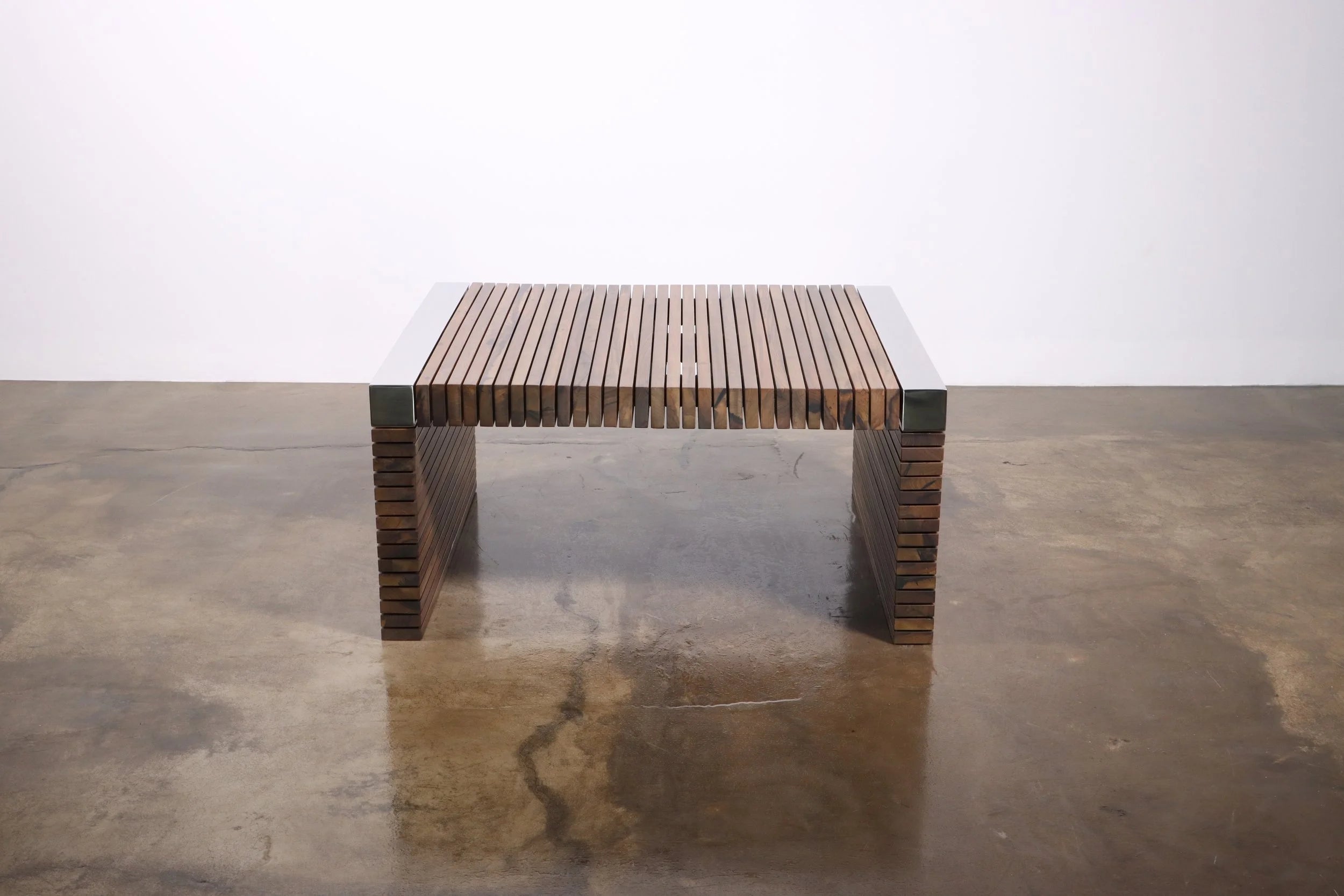 Argilla Table