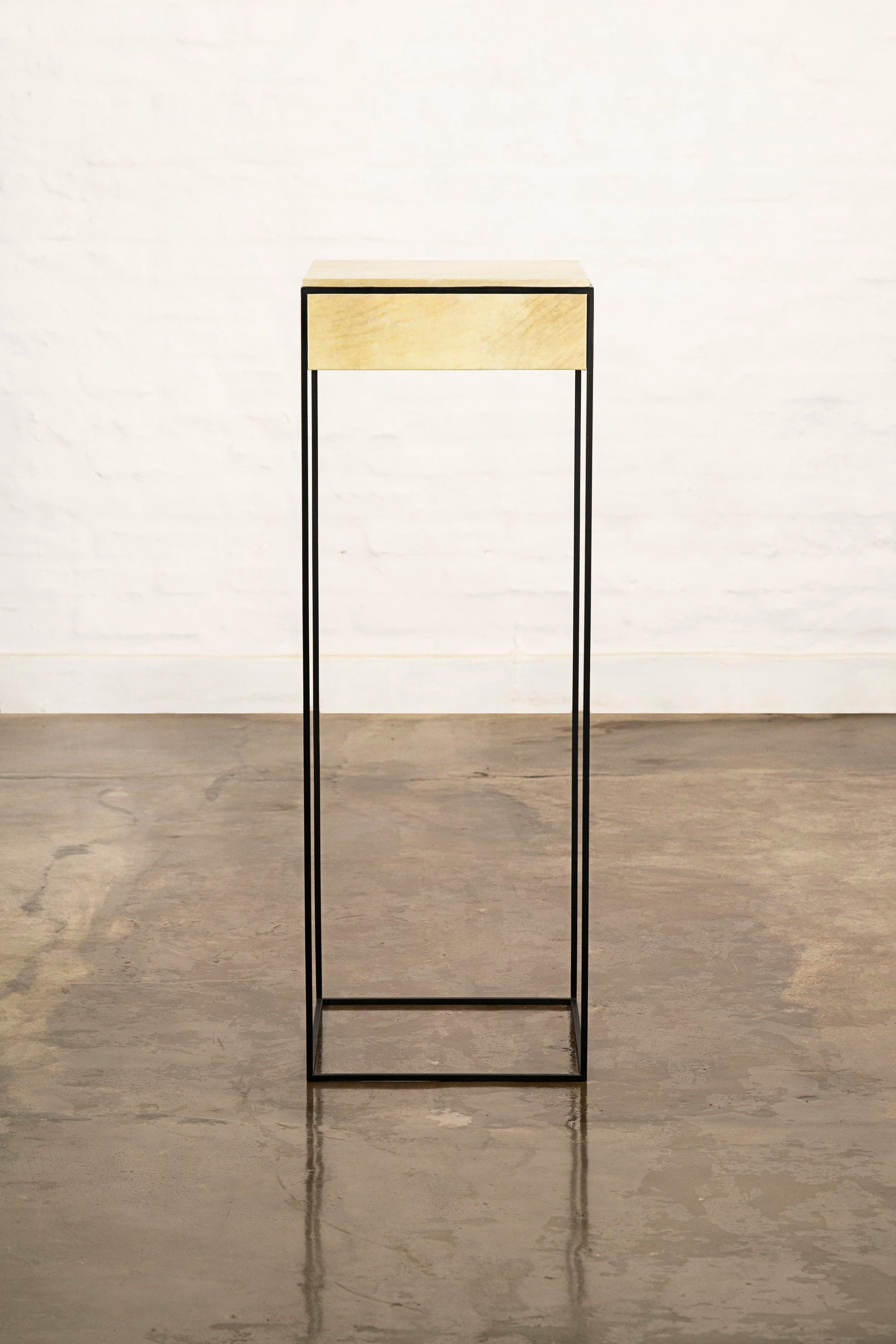 Marcello Table