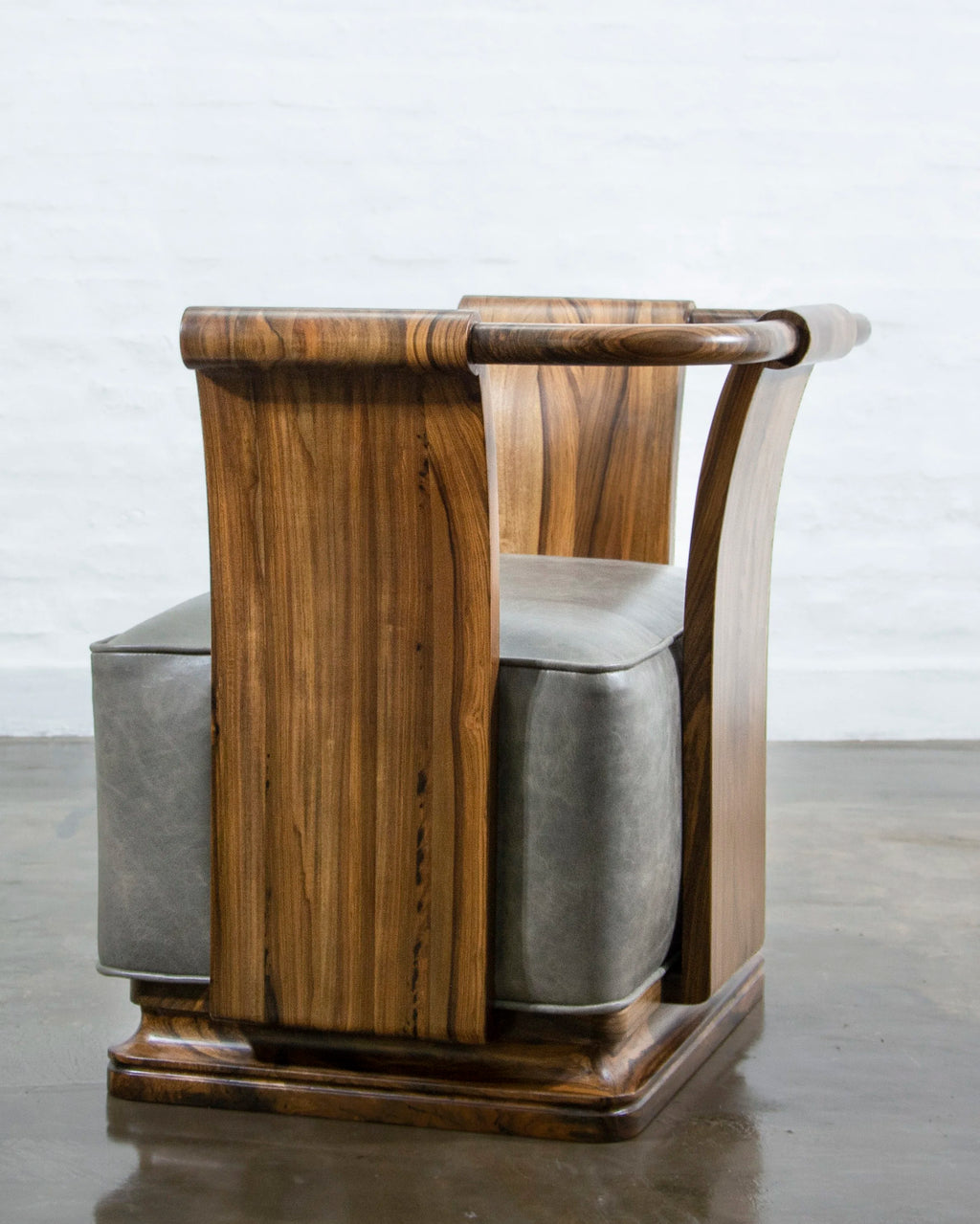 Simone Lounge Chair