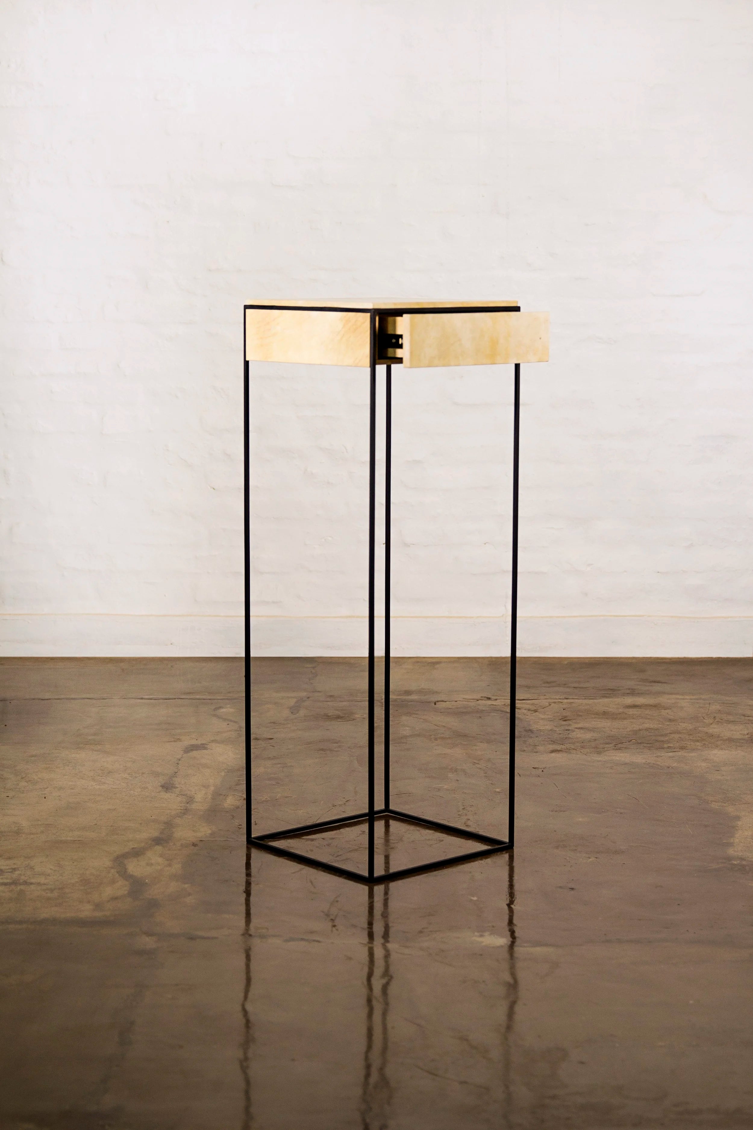 Marcello Table