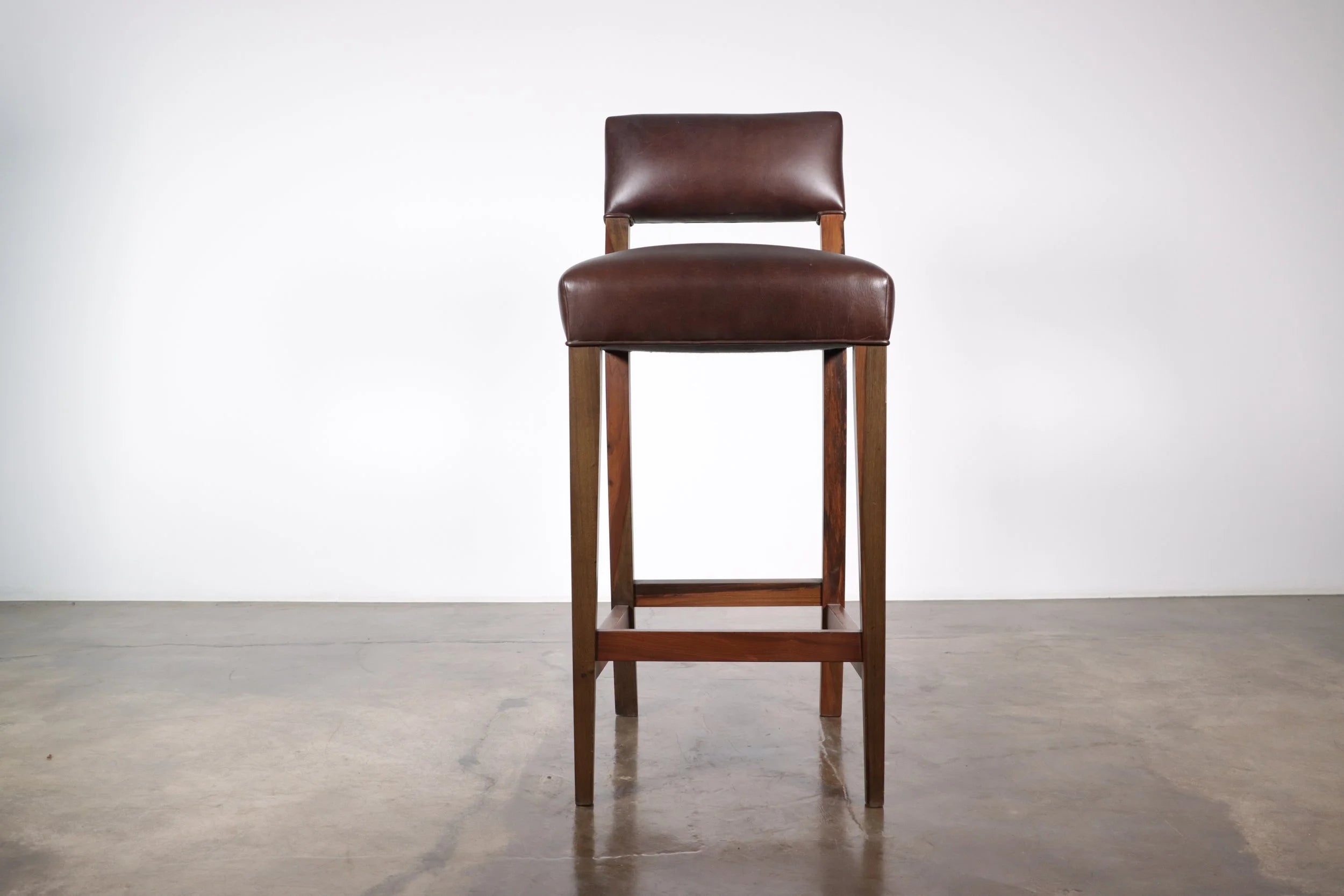 Neto Stool in Chocolate Leather