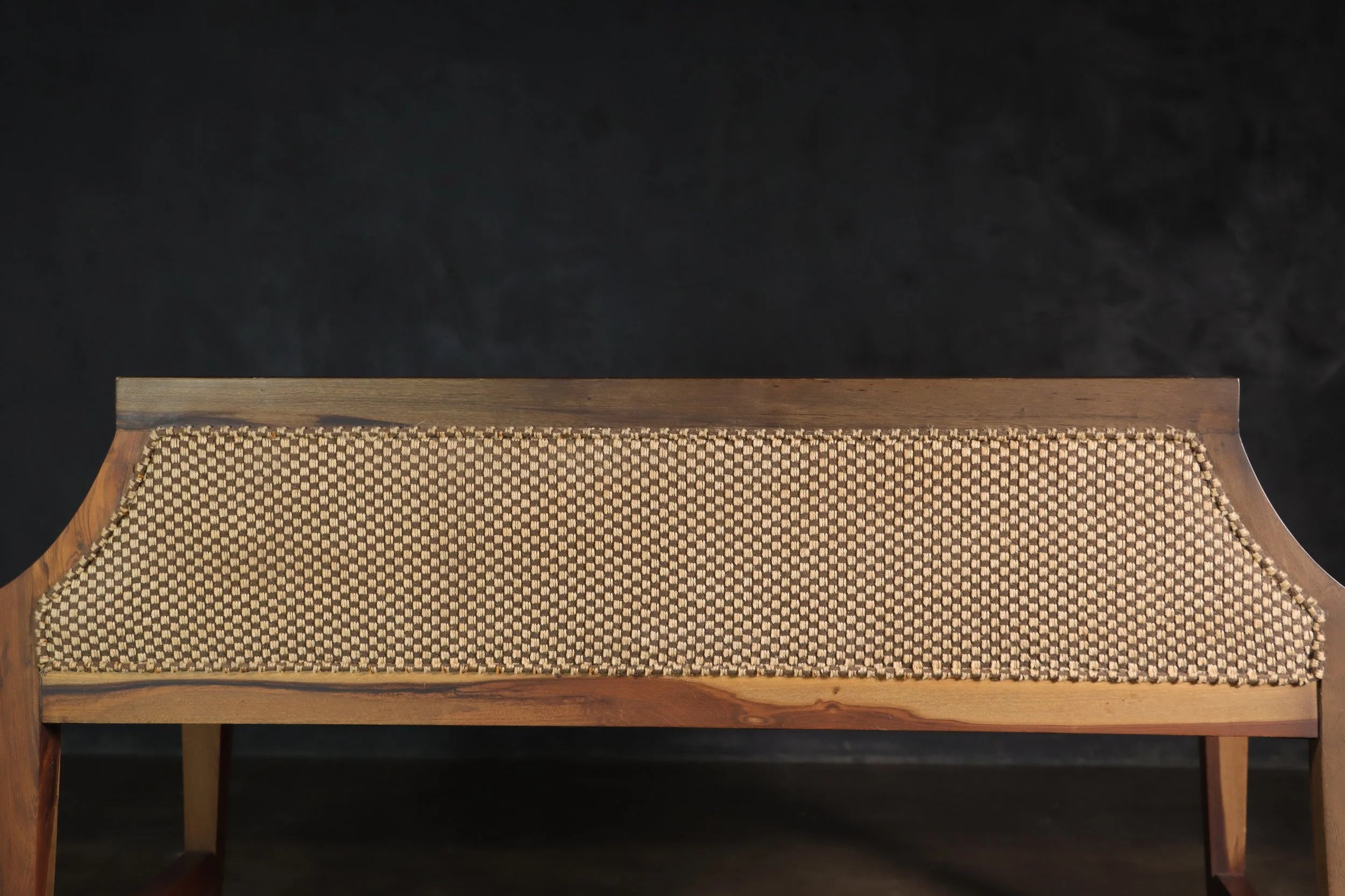 Nicostrato Bench