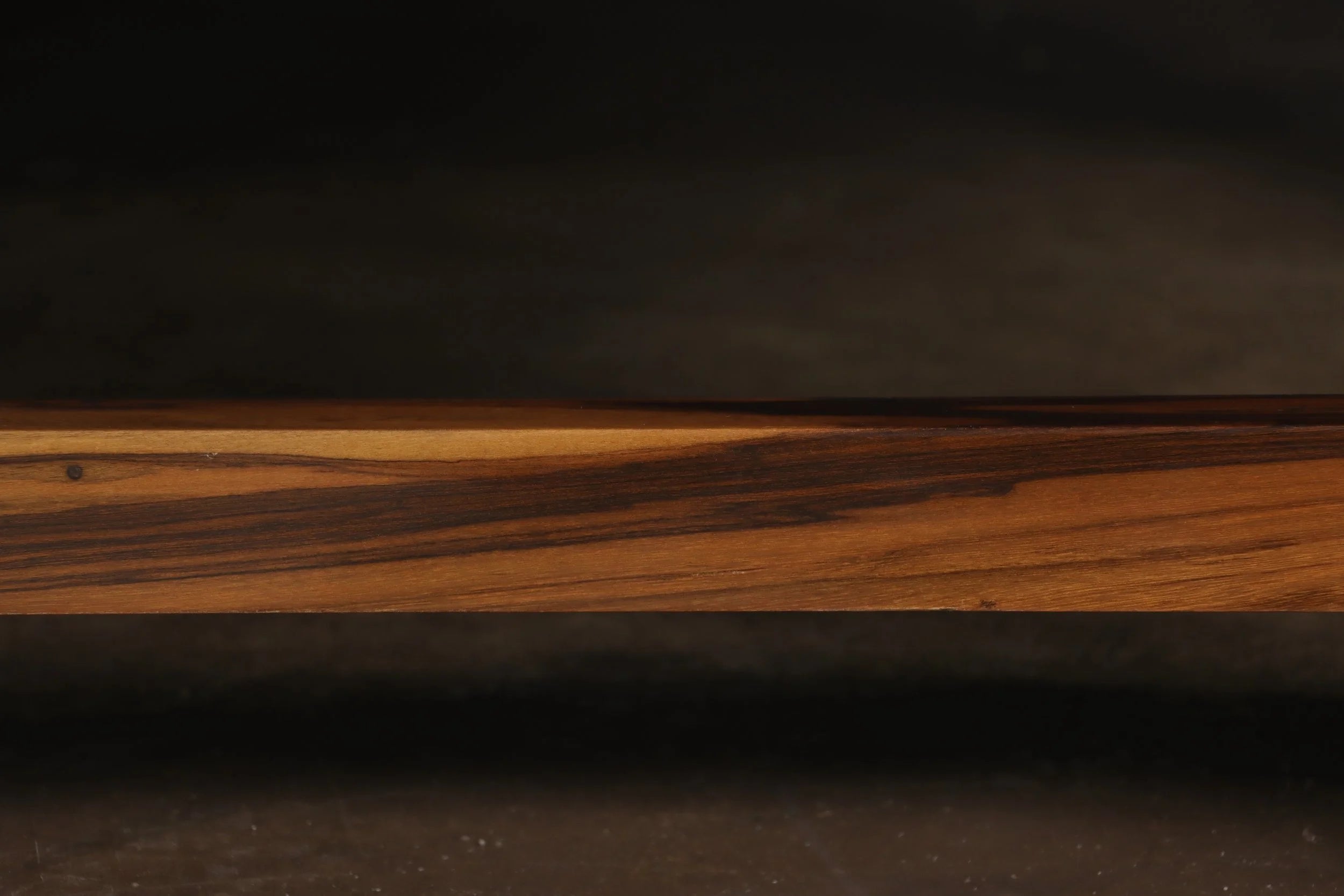 Nicostrato Bench