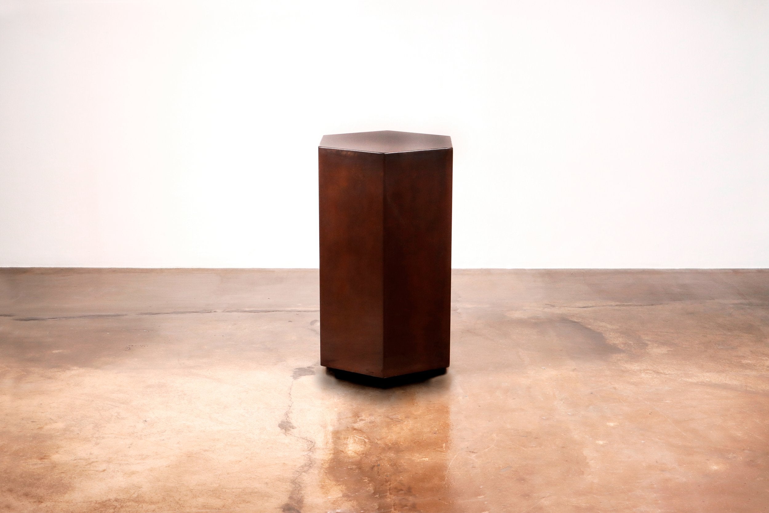 Ettore Hex - Patinated