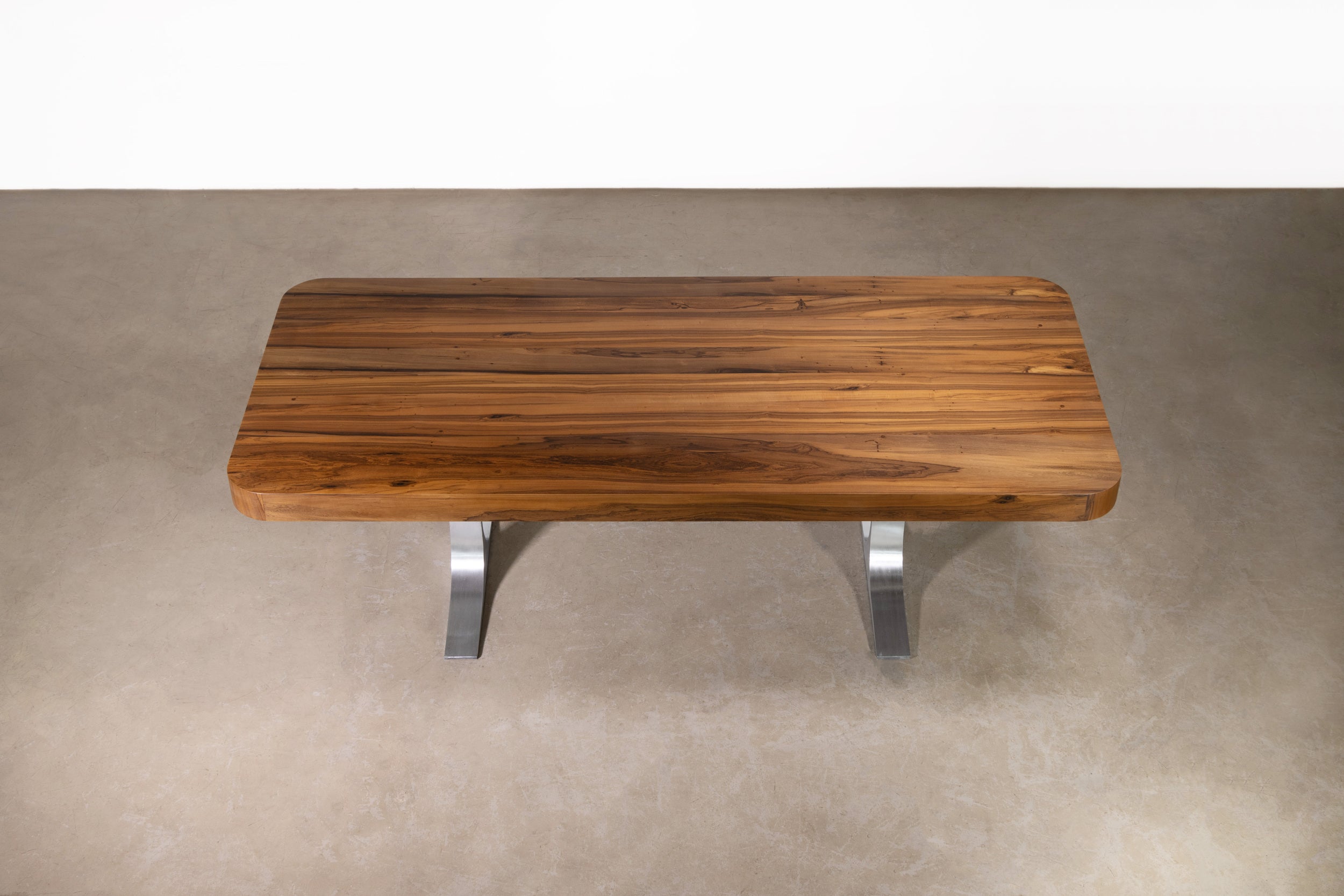 Ambrosi Table