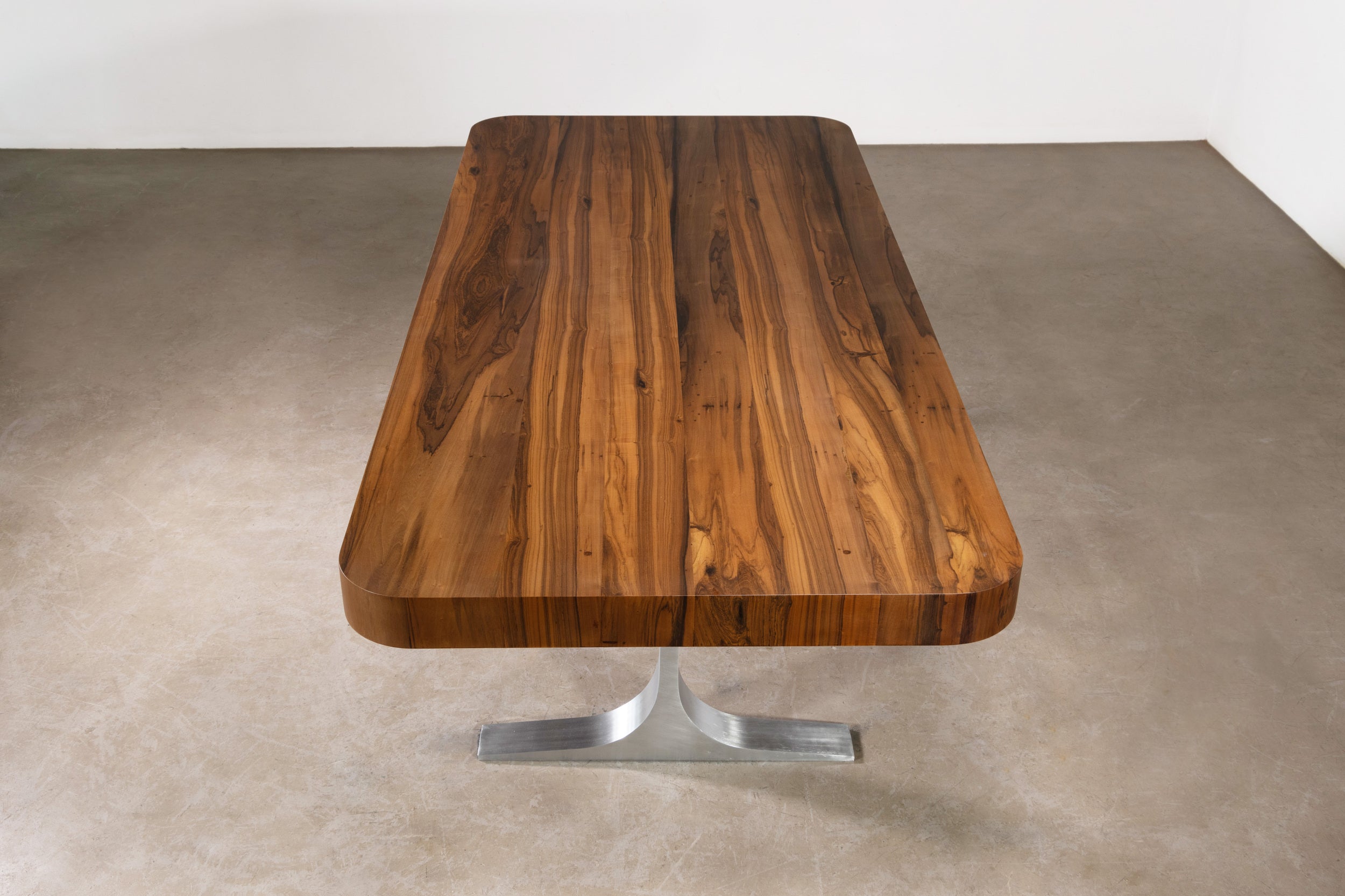 Ambrosi Table