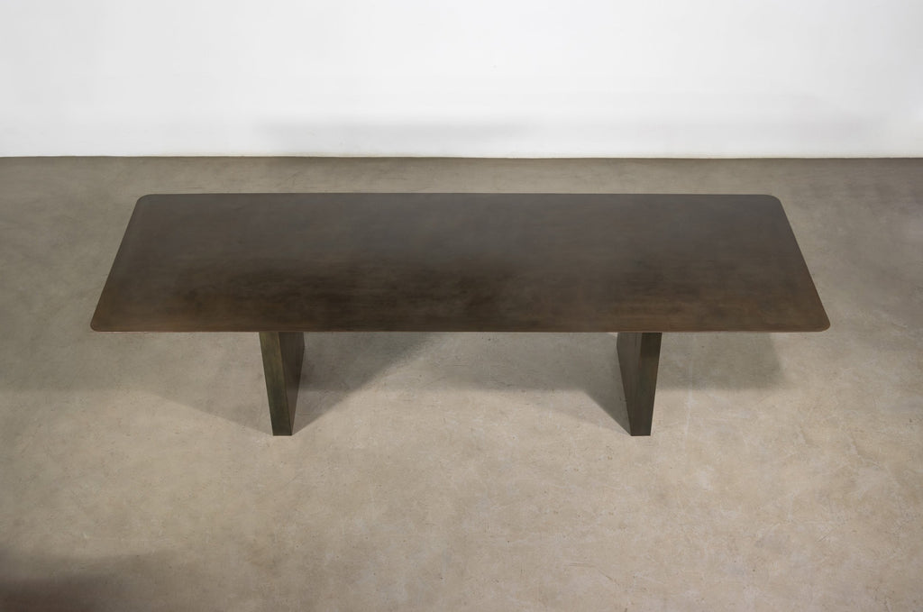 Andre Fierro Table