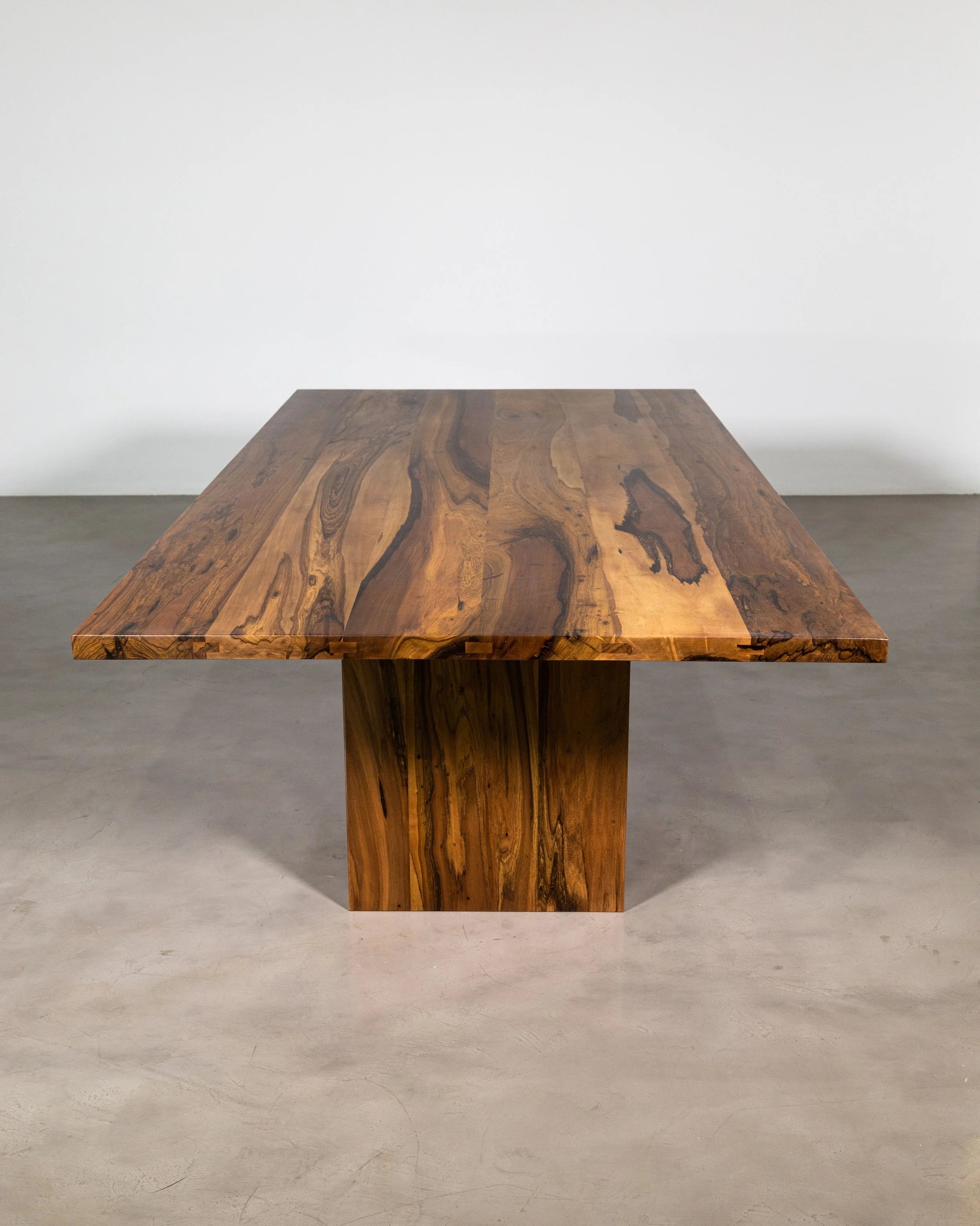 Andre Table