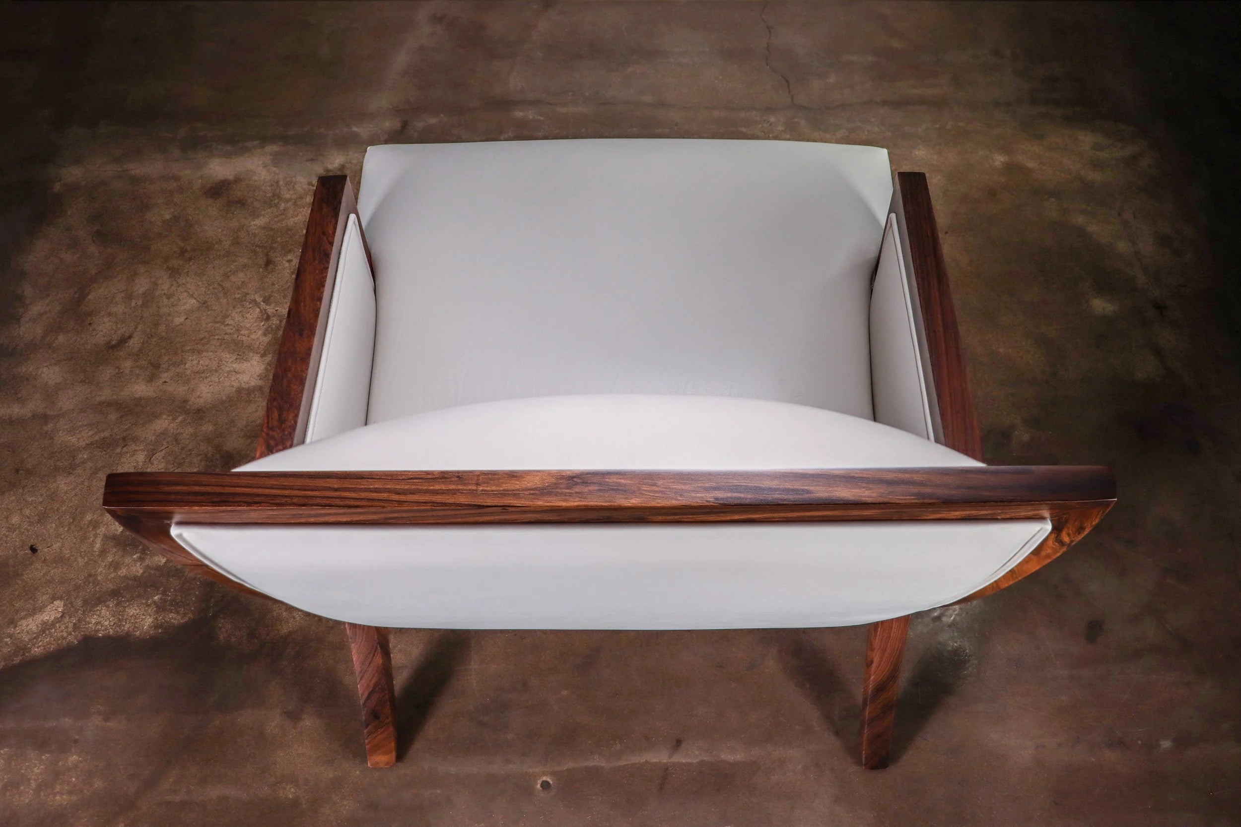 Belgrano Lounge Chair