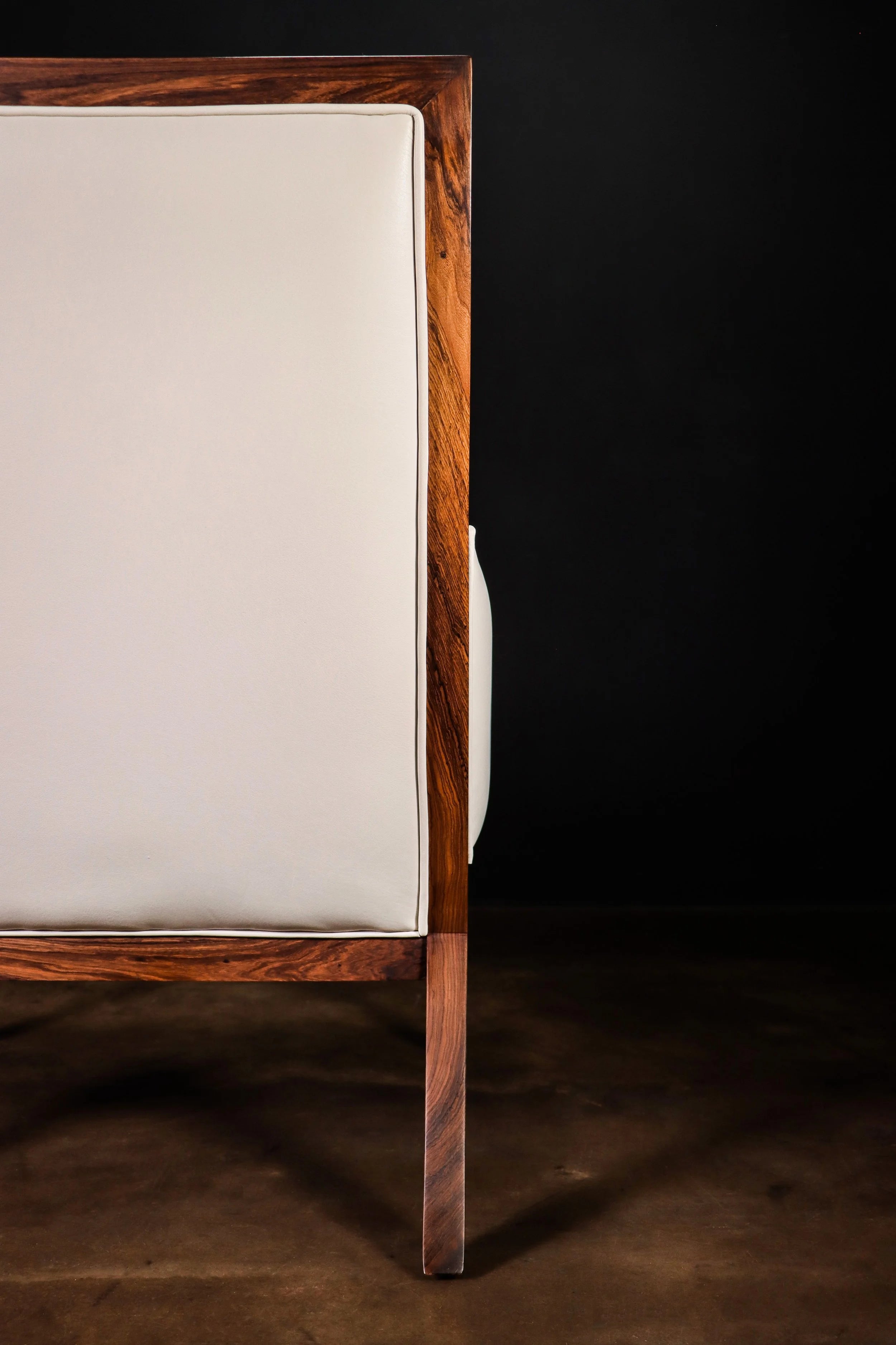 Belgrano Lounge Chair