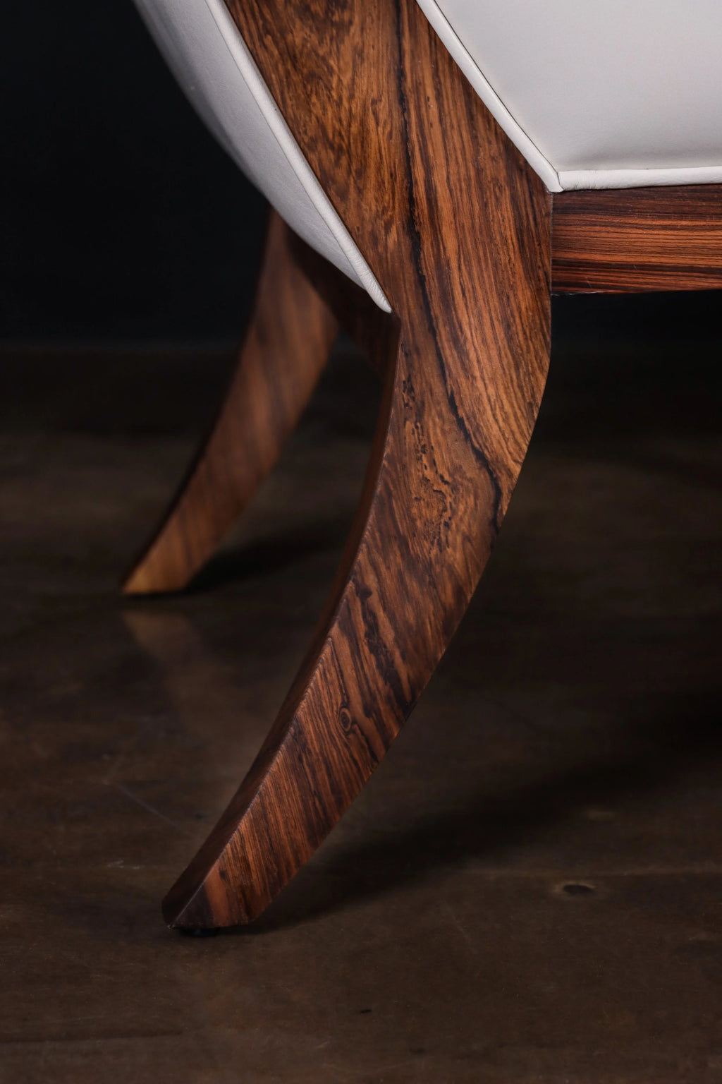Belgrano Lounge Chair