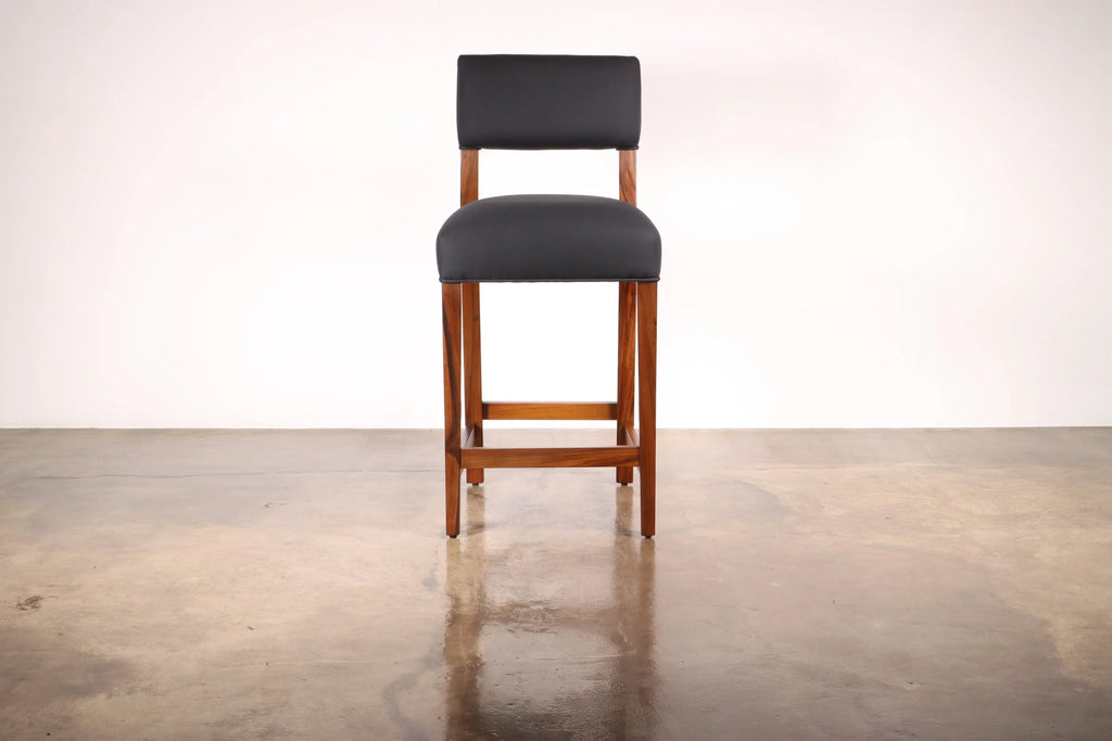 Bruno Stool