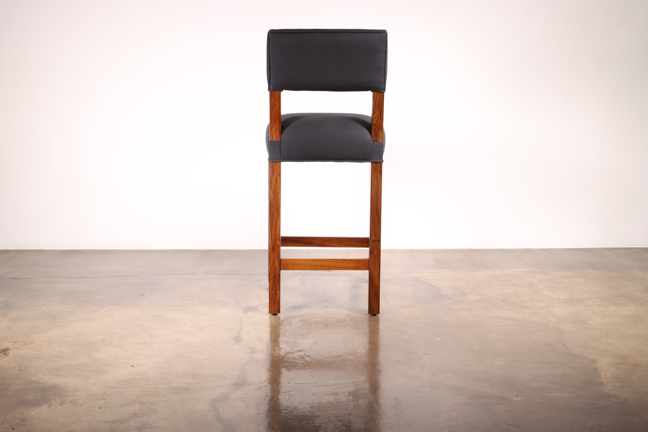 Bruno Stool