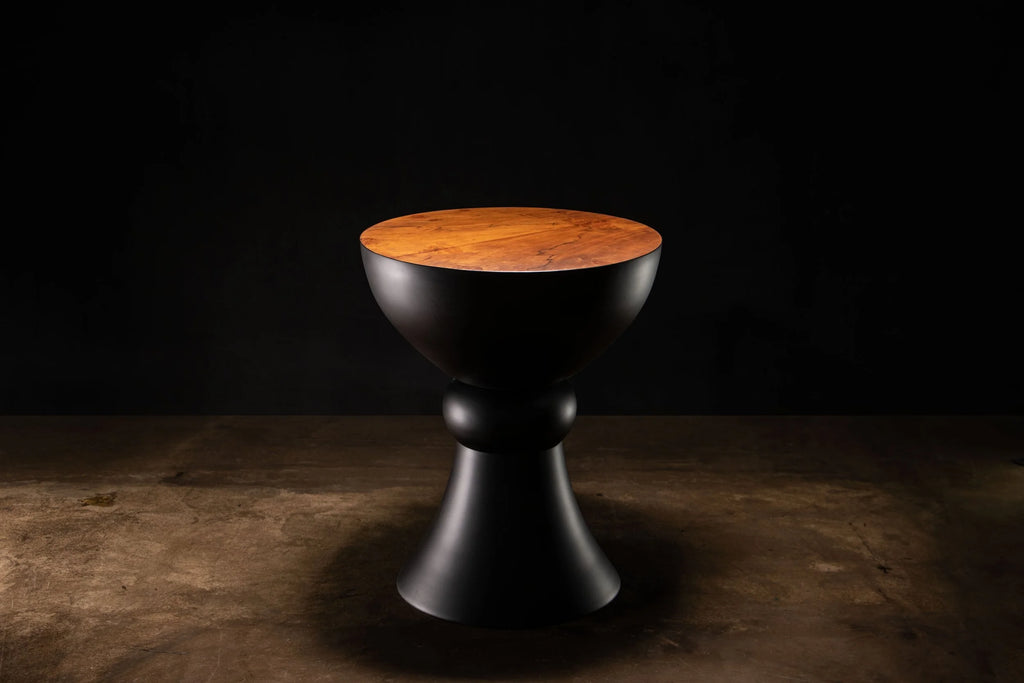 Caliz Table
