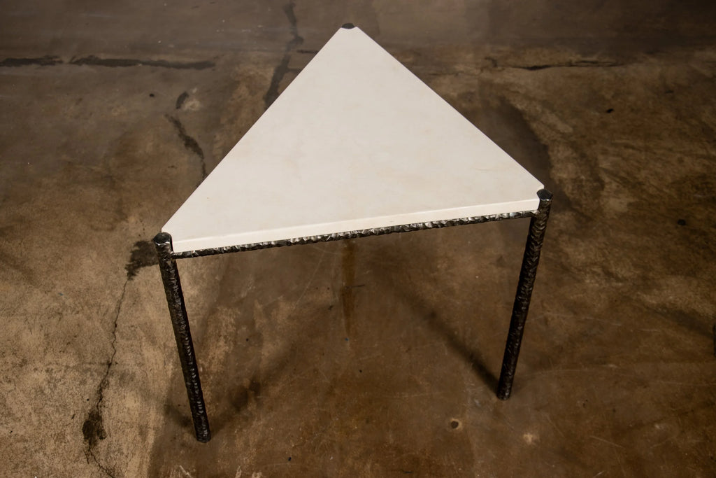 Cuspide Cocktail Table
