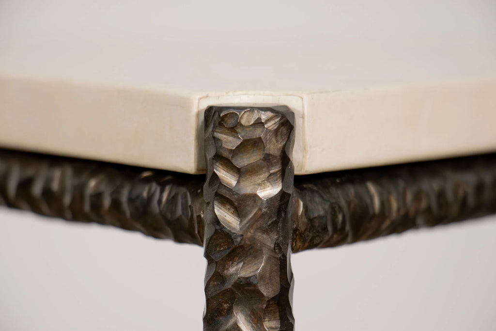 Cuspide Cocktail Table