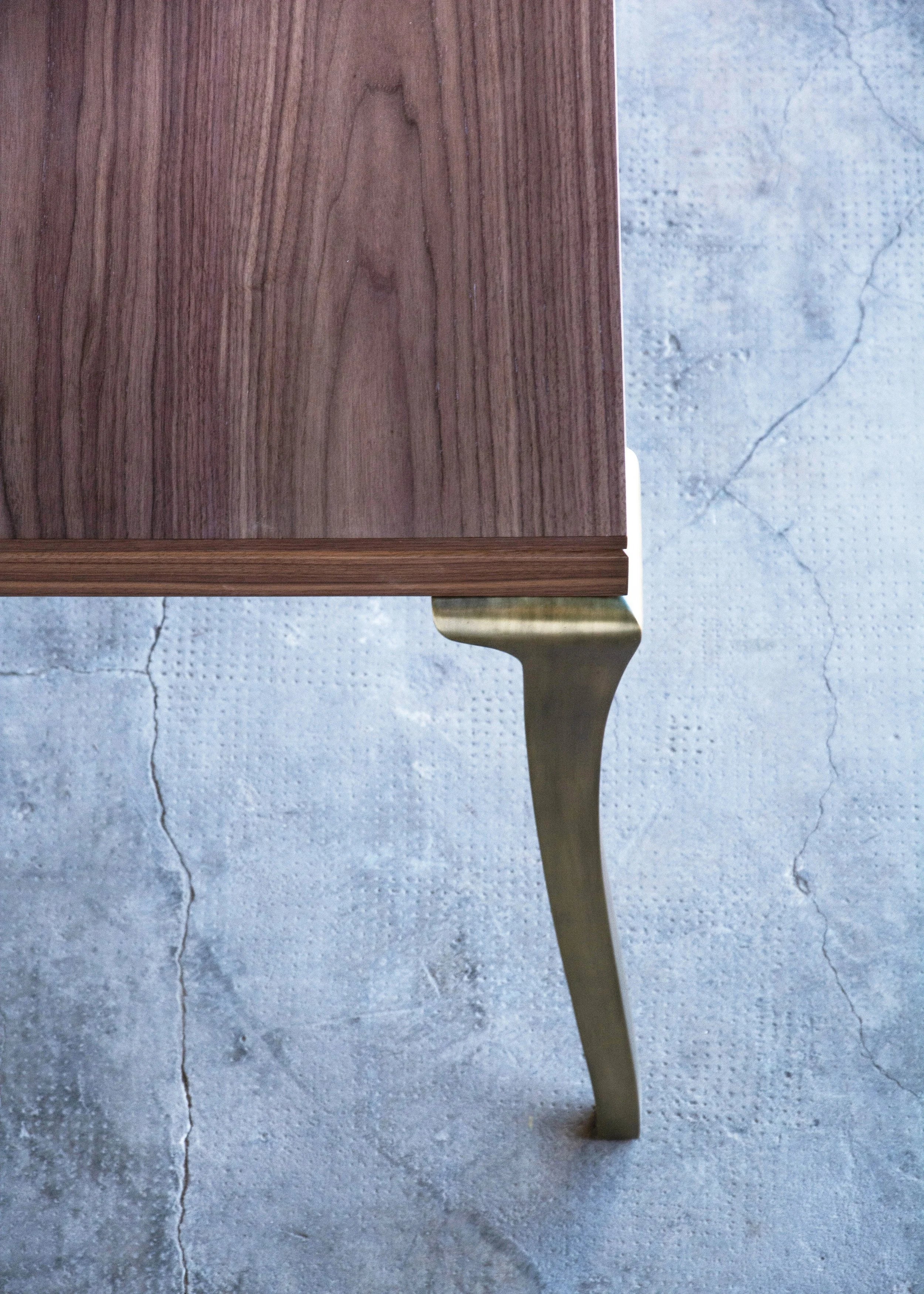 Enzio Dining Table