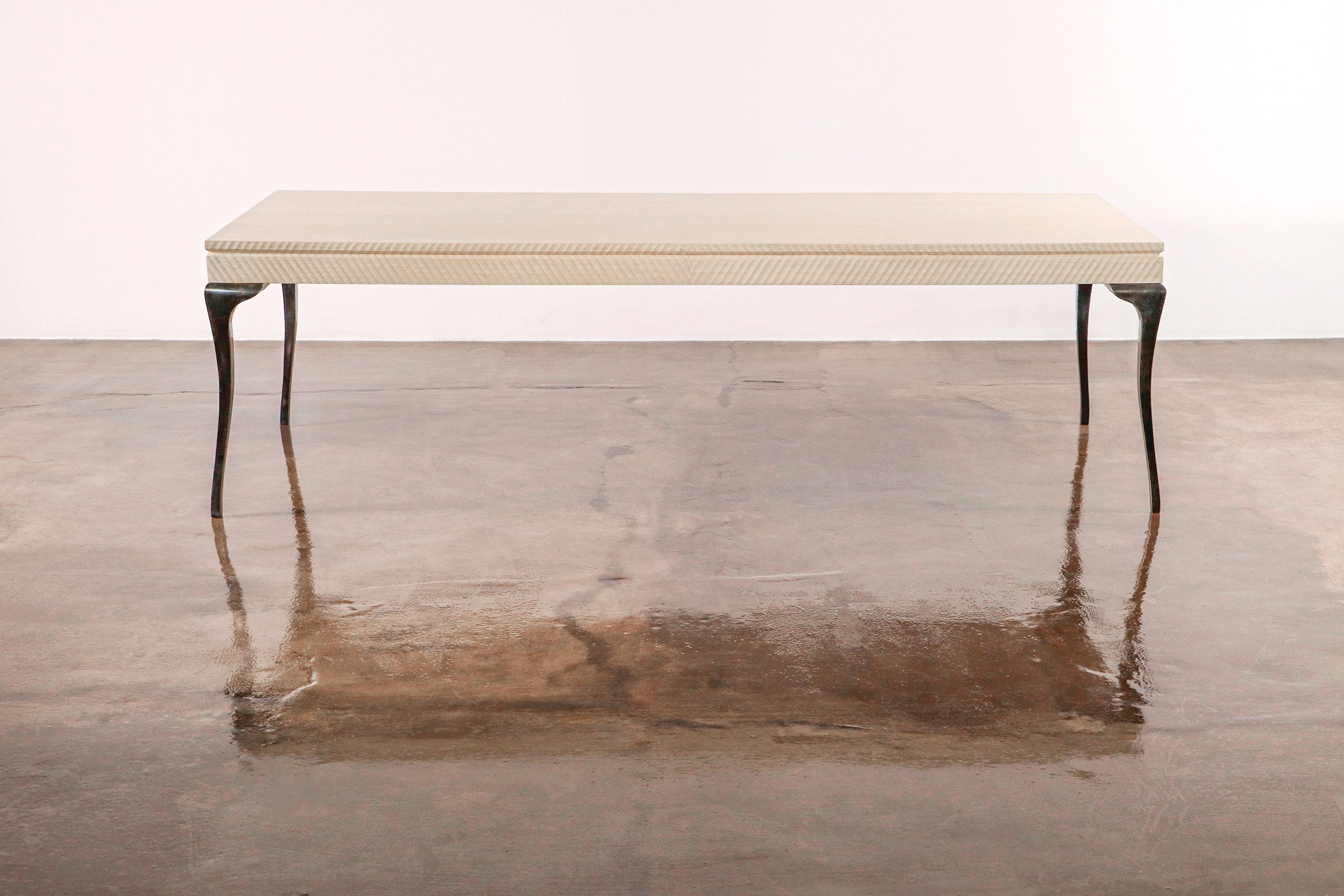 Enzio Coffee Table in Sycamore