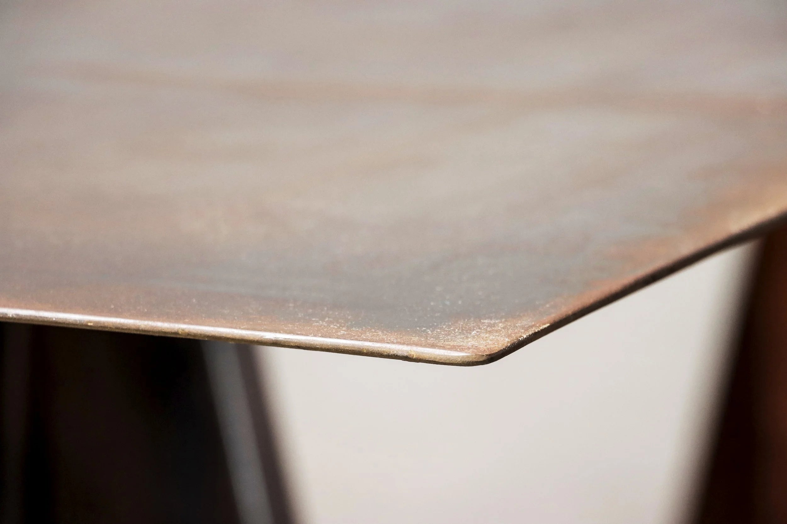 Fierro Table