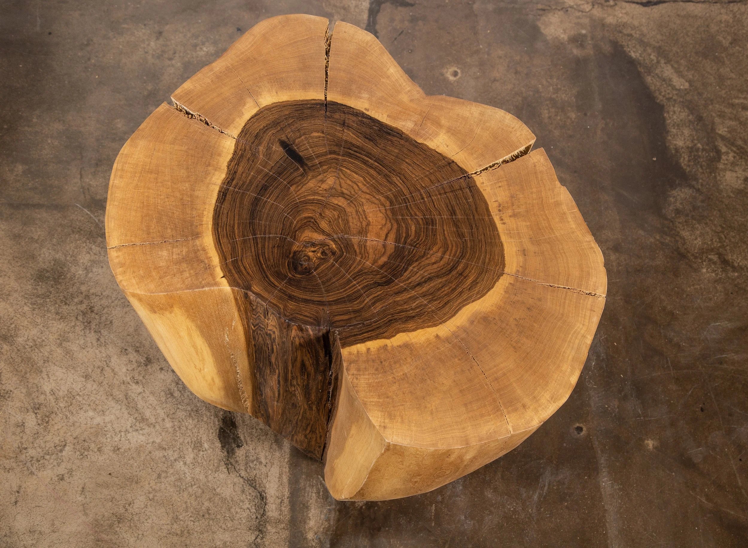 Francisco Table ƒ42