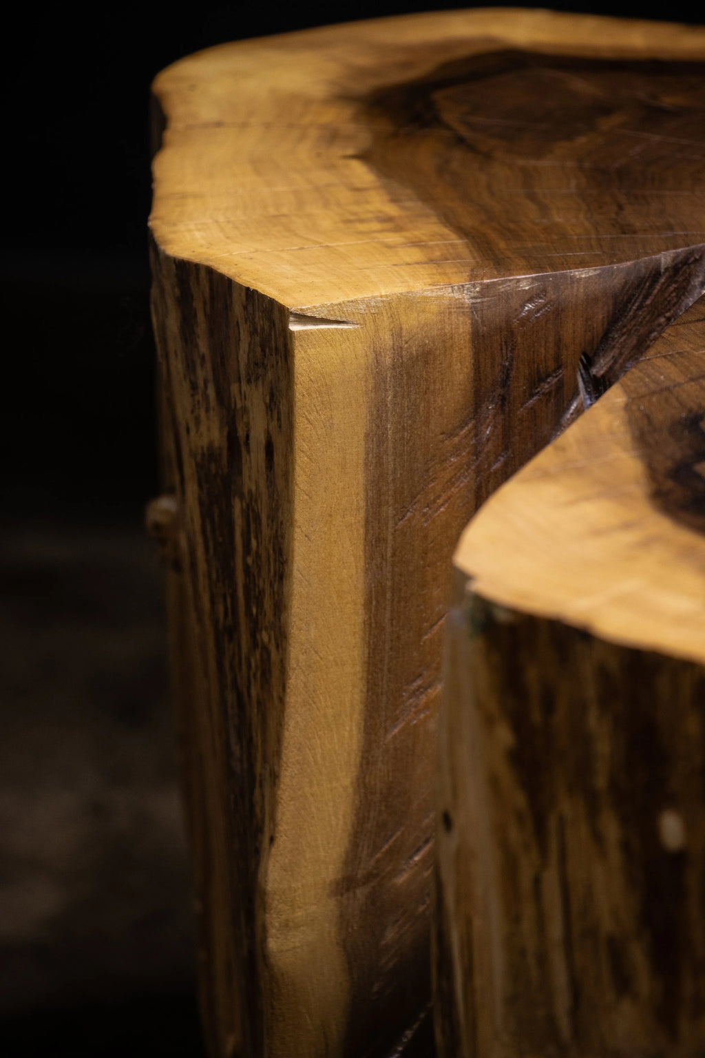 Francisco Table ƒ41
