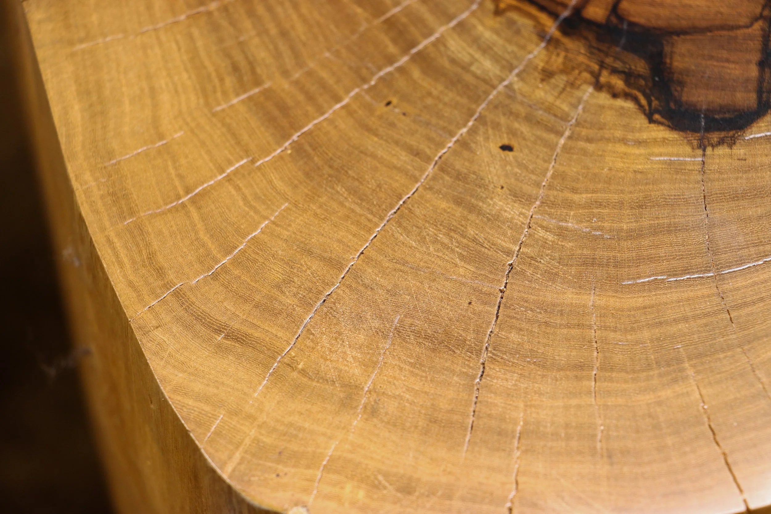 Francisco Table ƒ43