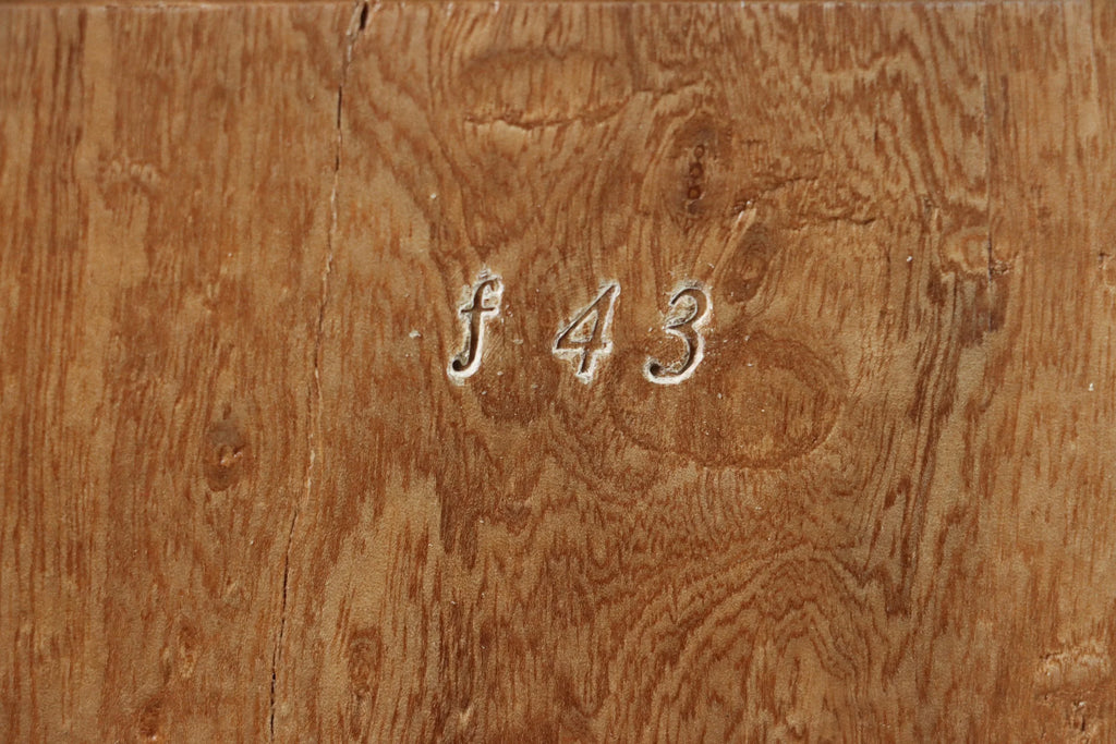 Francisco Table ƒ43