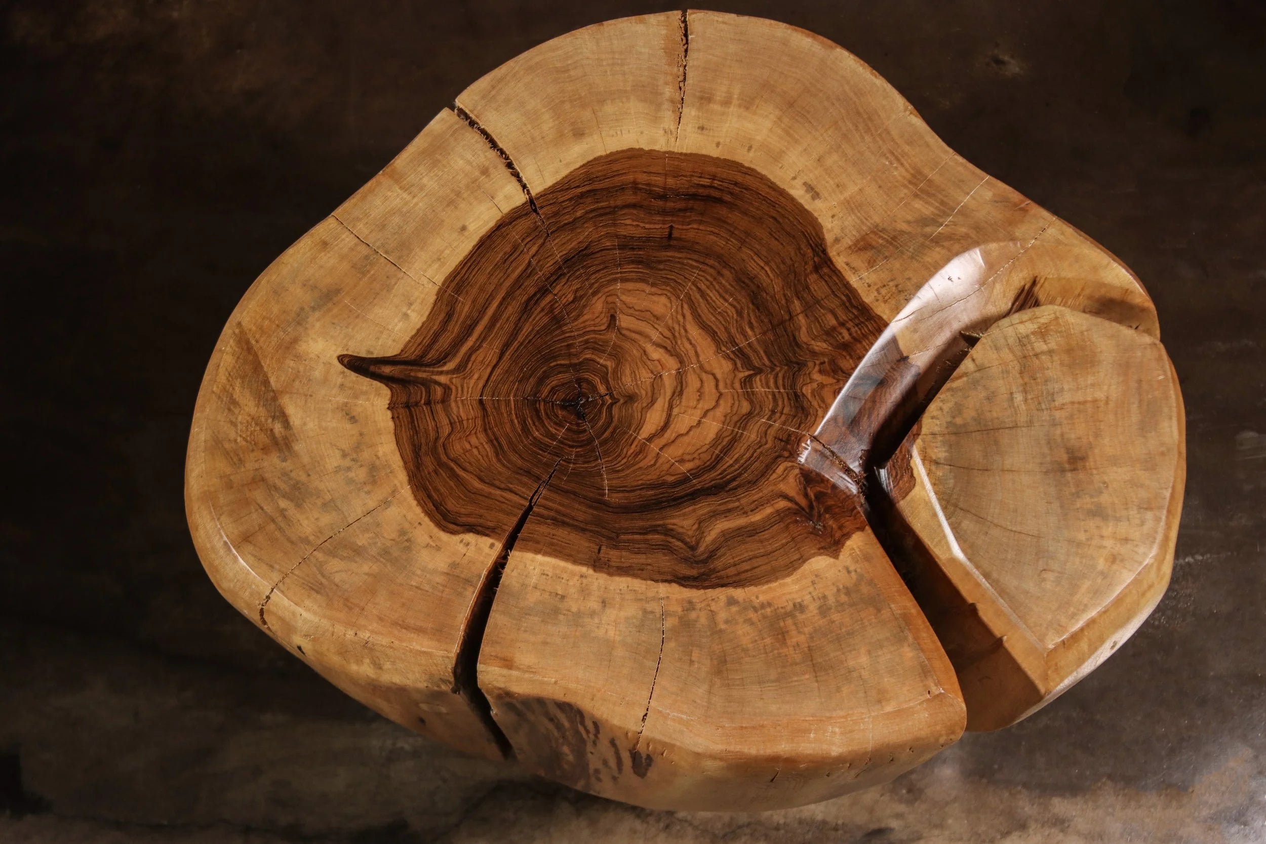 Francisco Table ƒ44