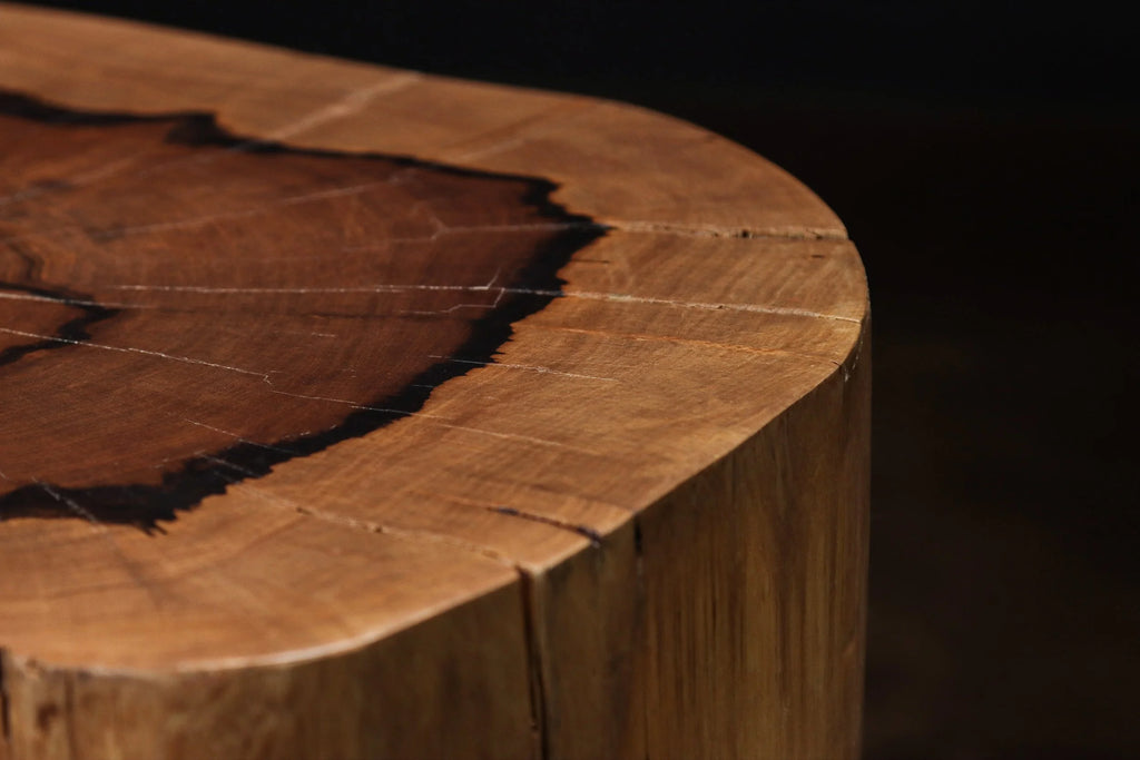 Francisco Table ƒ48