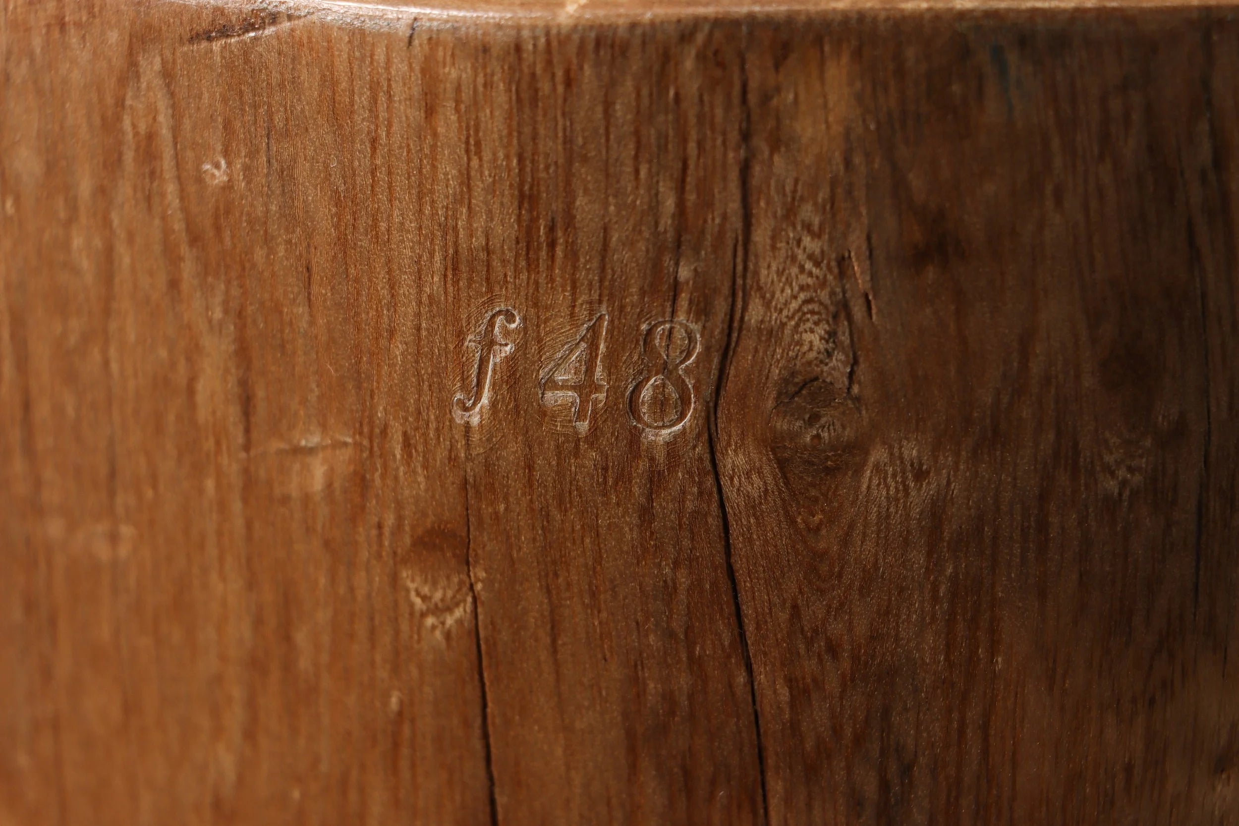 Francisco Table ƒ48