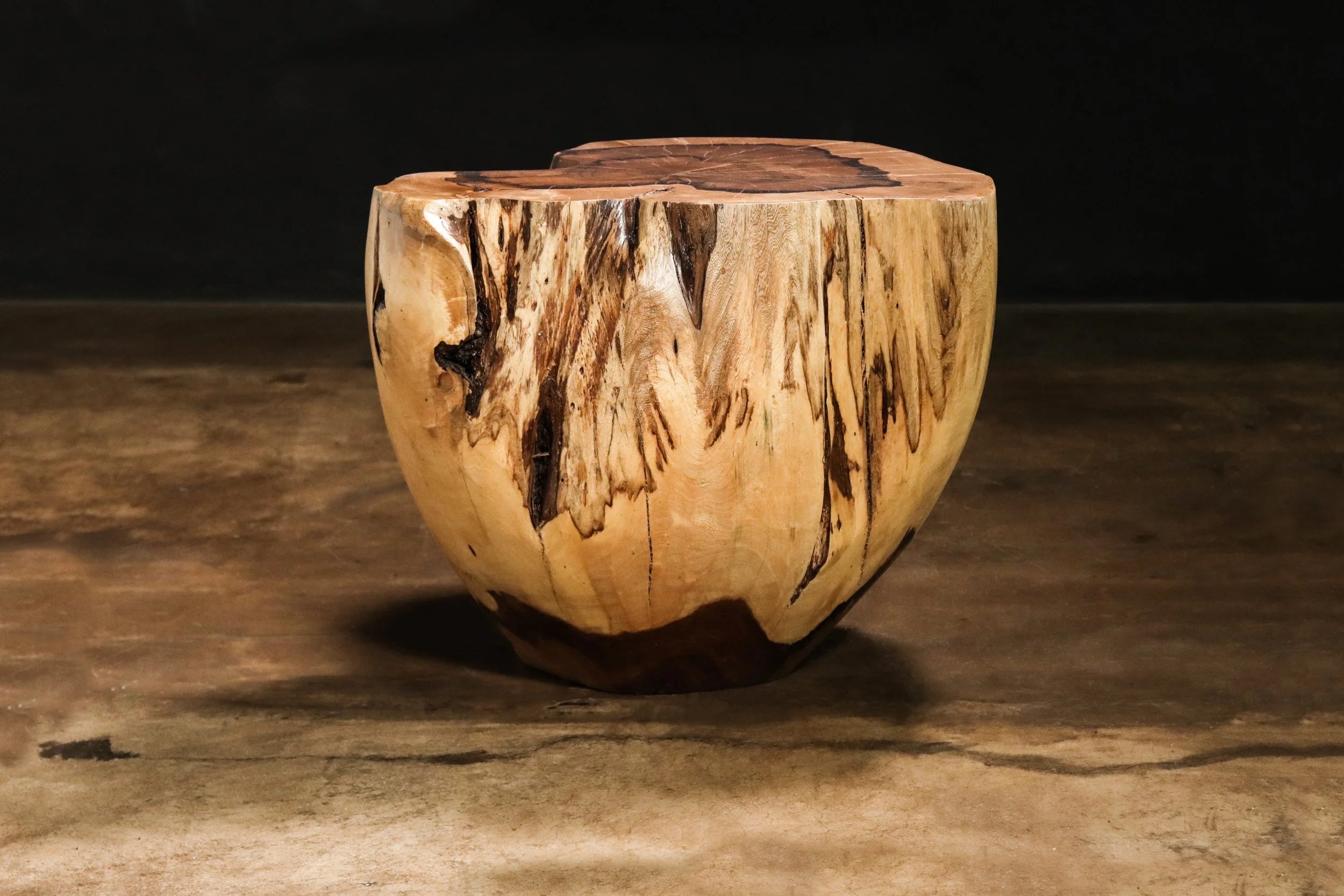 Francisco Table ƒ49