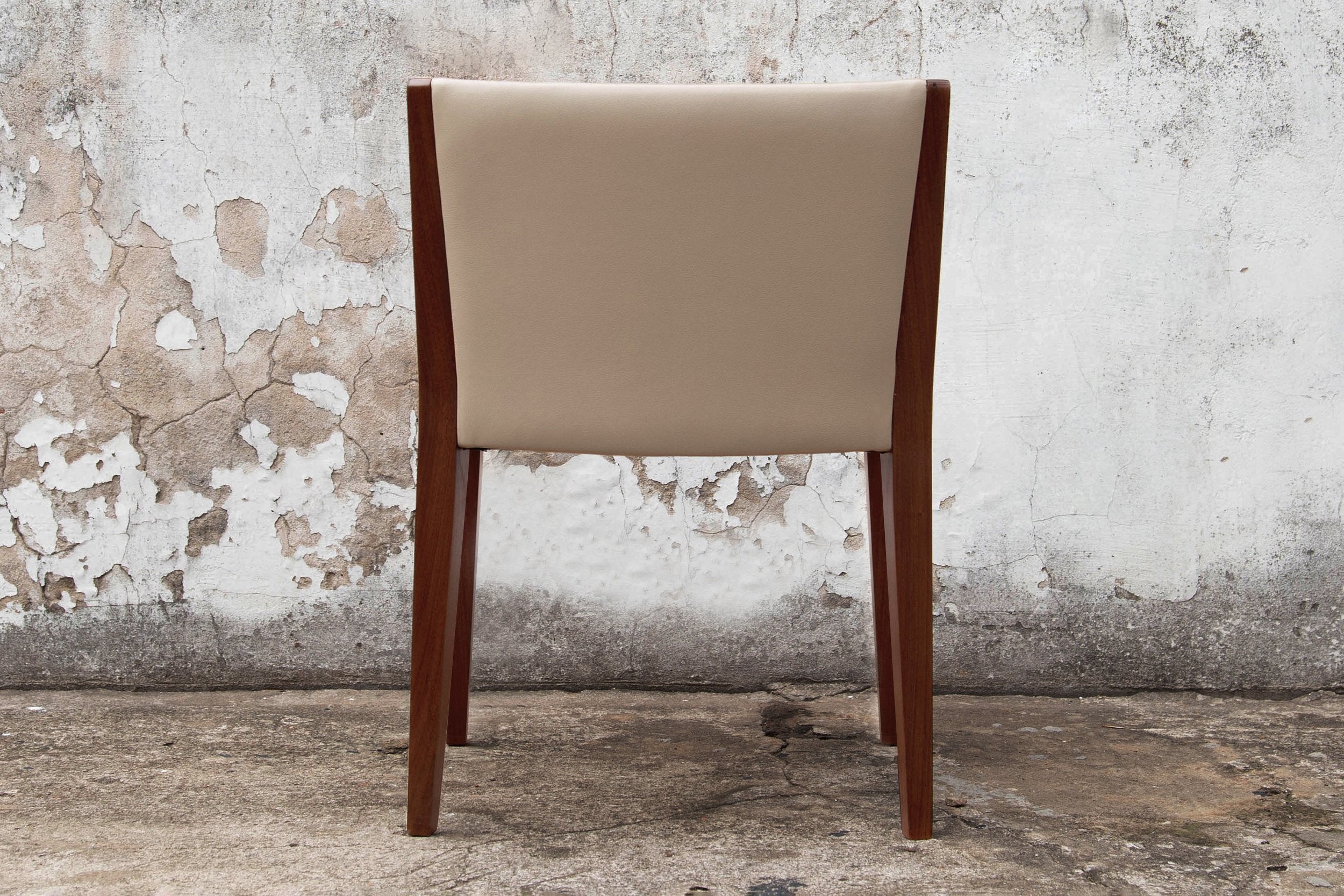 Giovanni Armchair