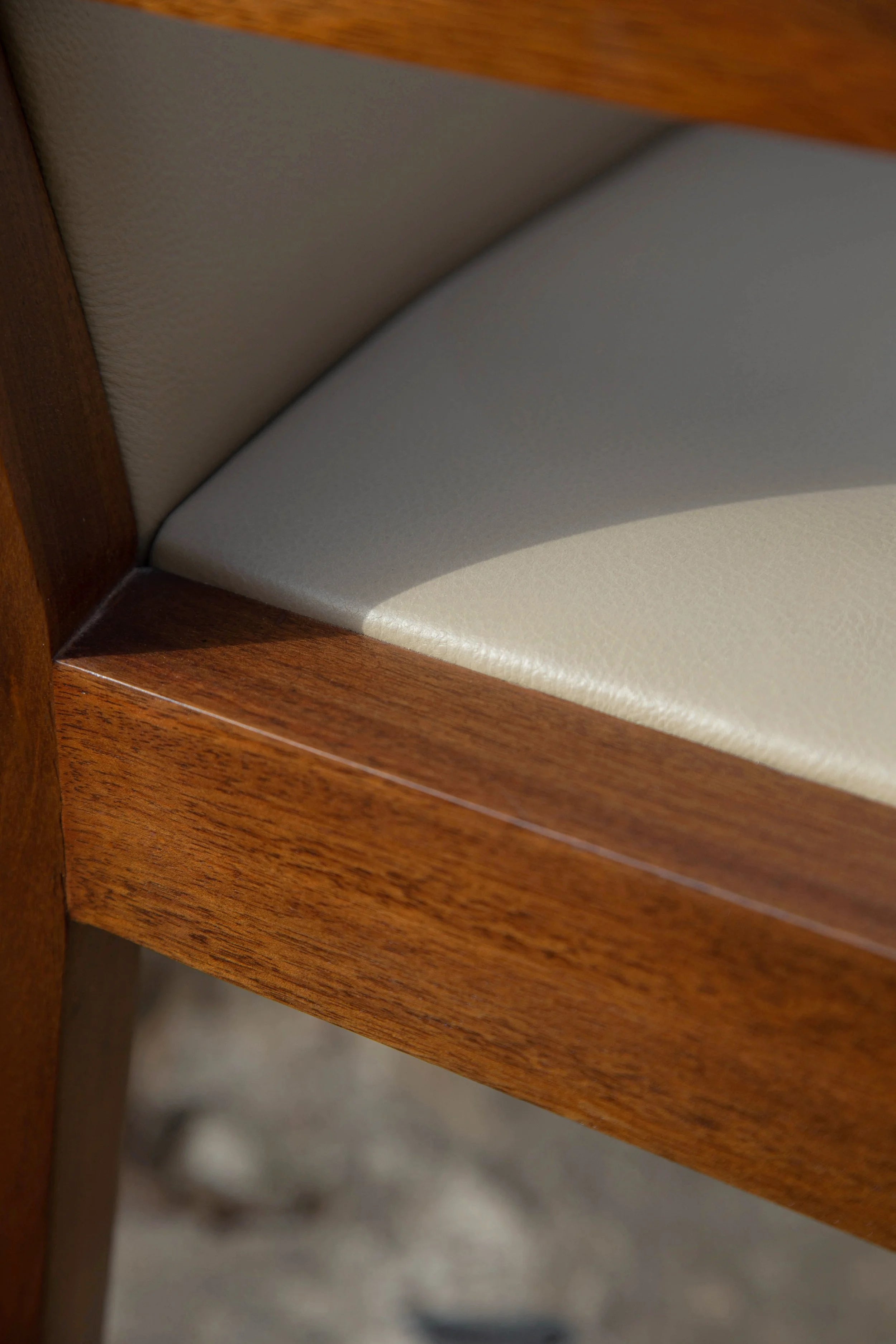 Giovanni Armchair