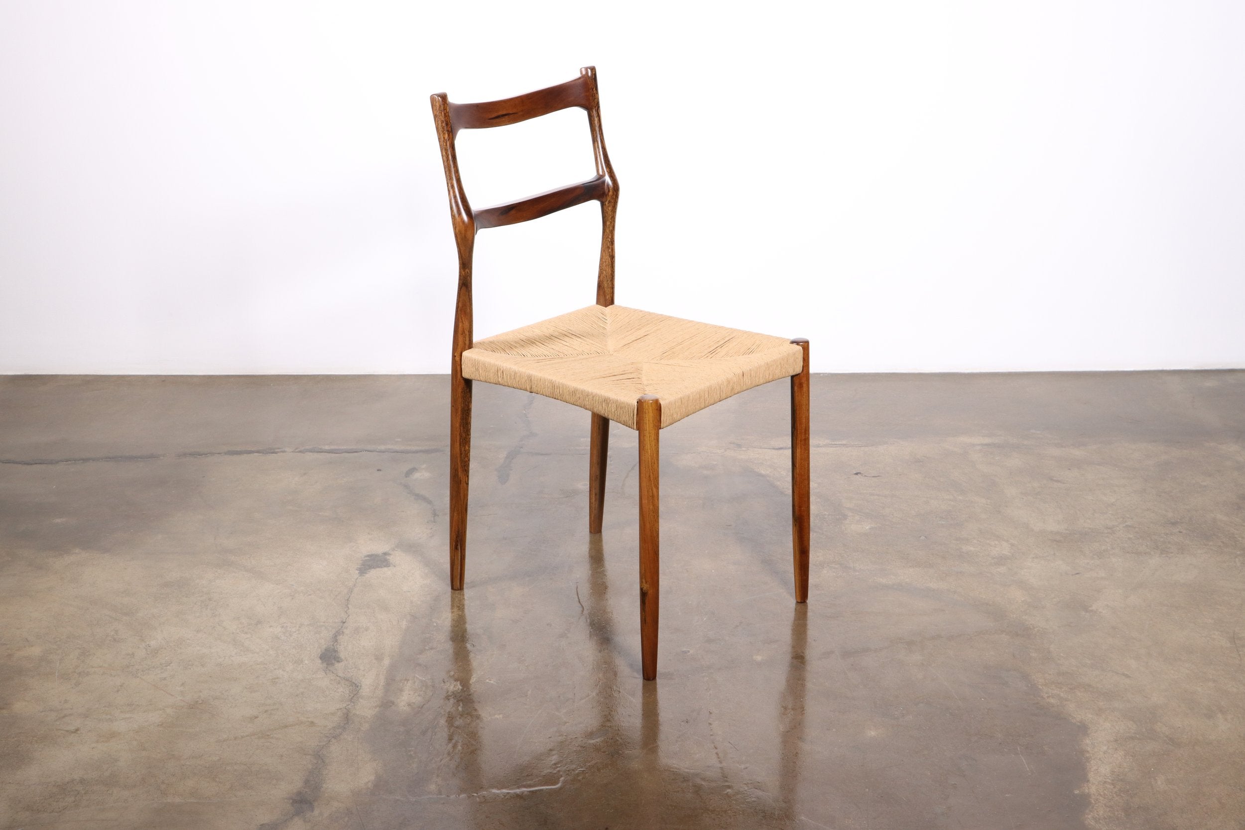 Liviana Chair