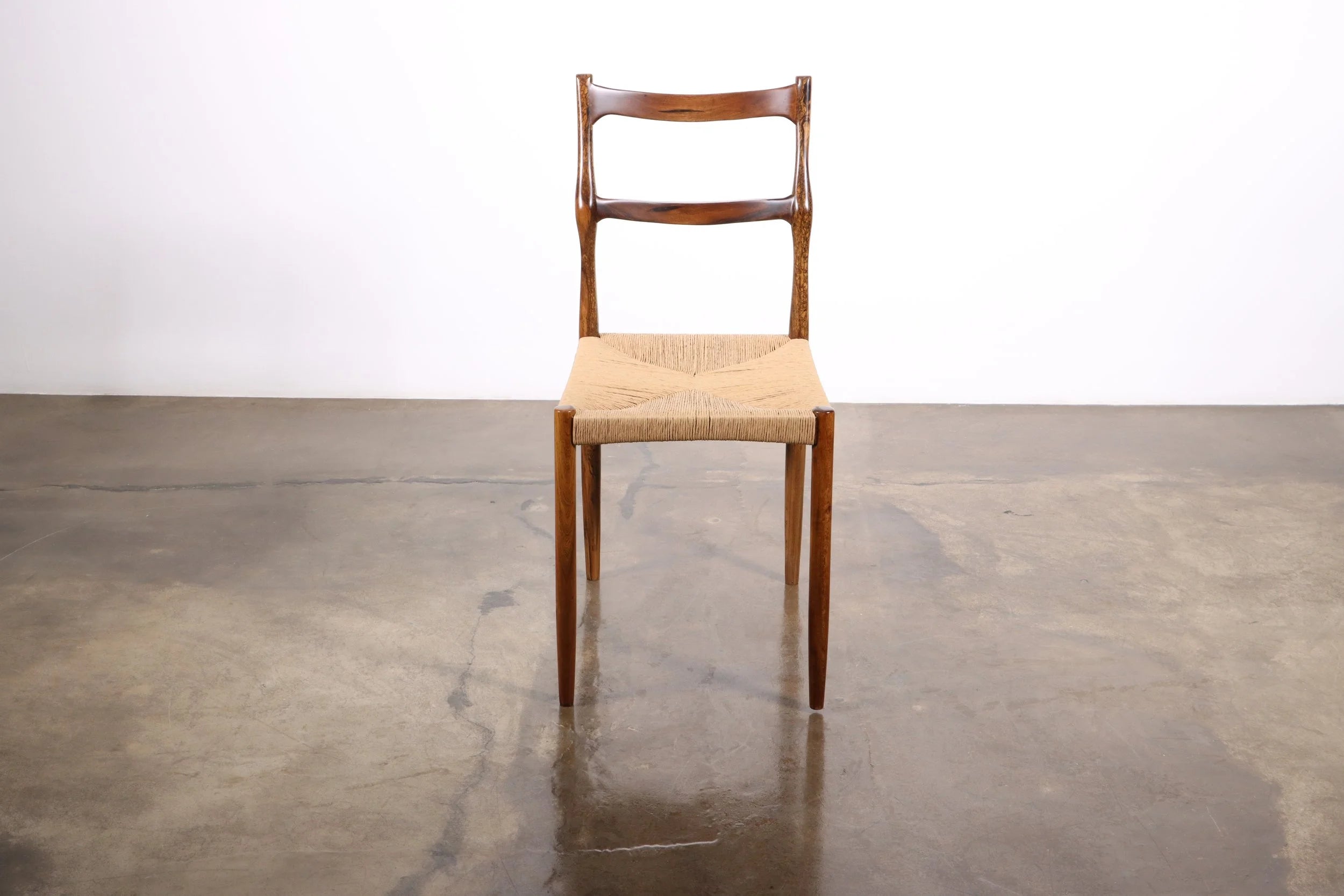 Liviana Chair