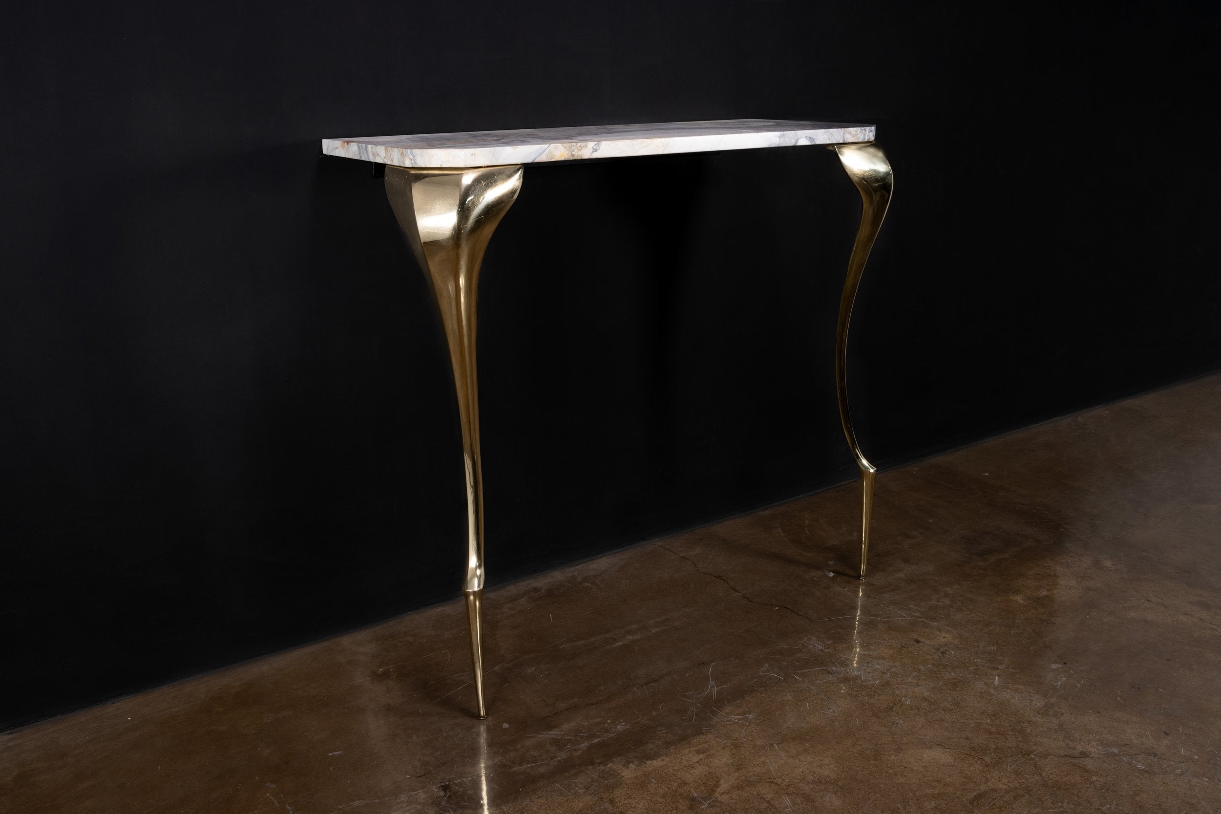 Lychorinda Console Table