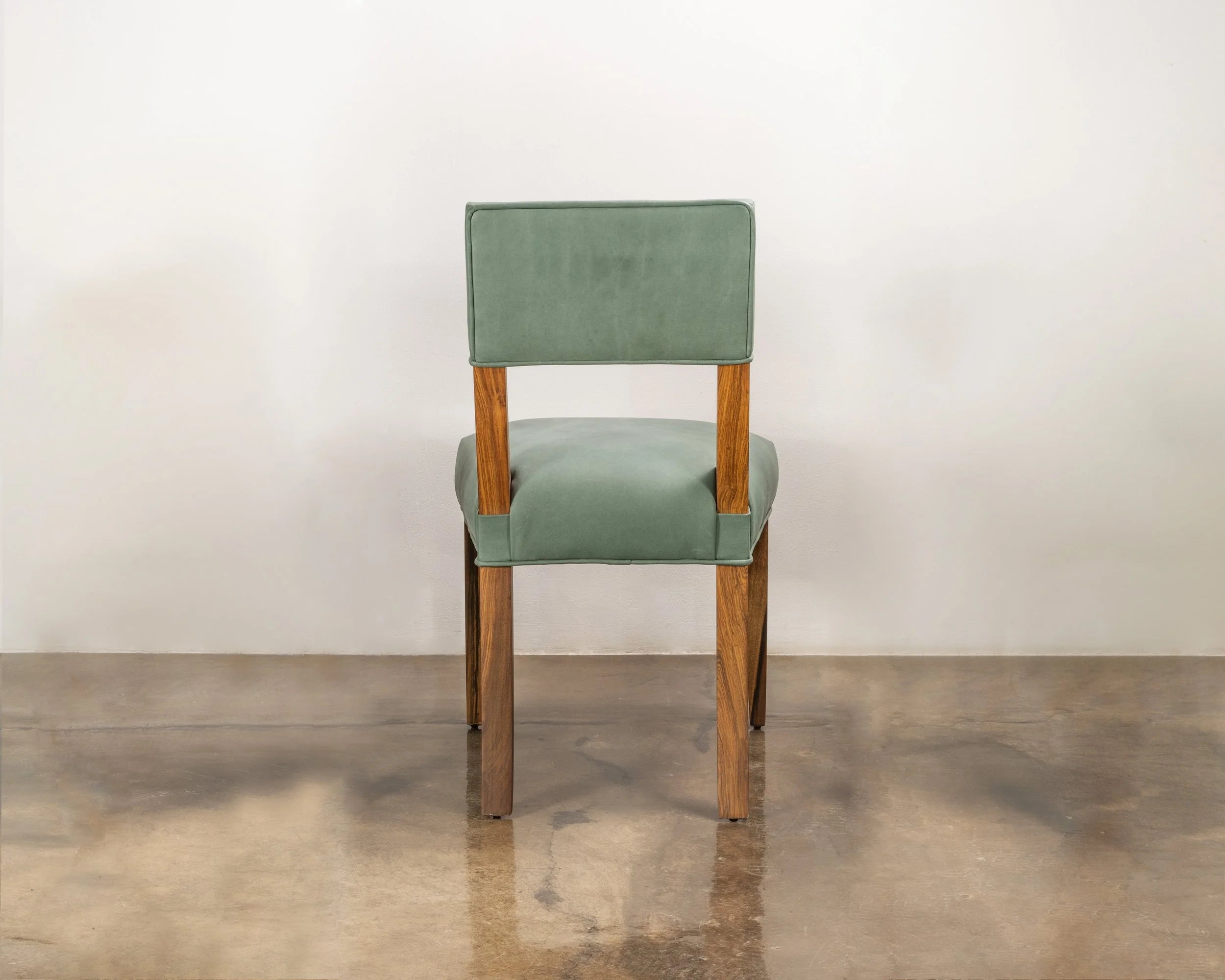 Neto Chair