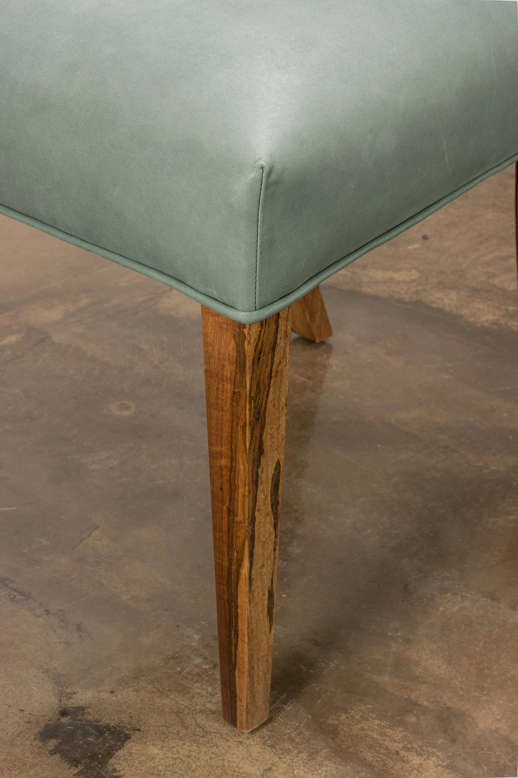 Neto Chair