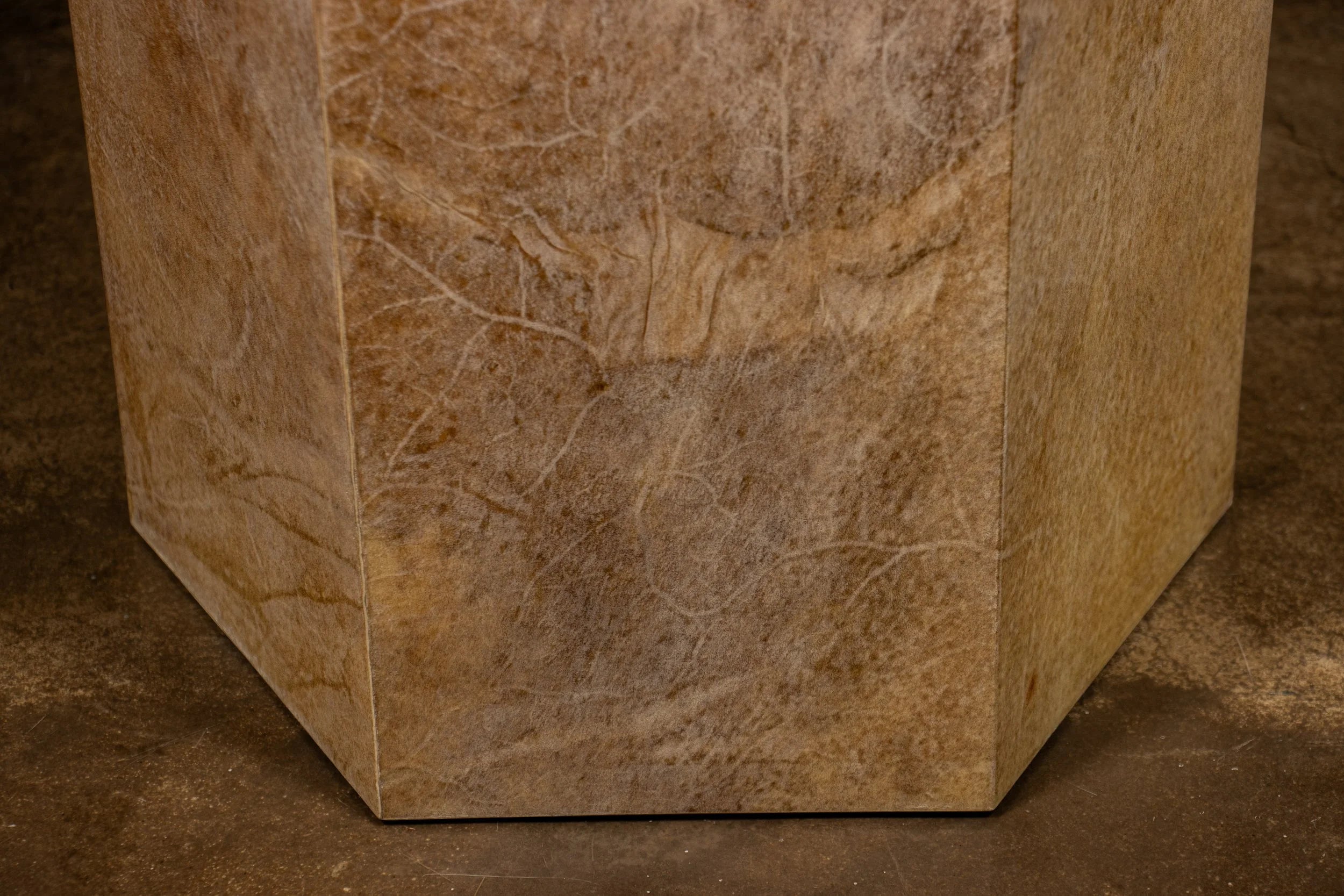 Pergamino Hex Chico Caramel