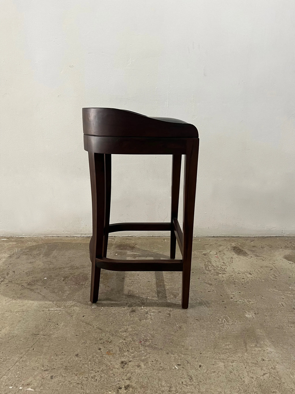 Pia Stool in Black Leather