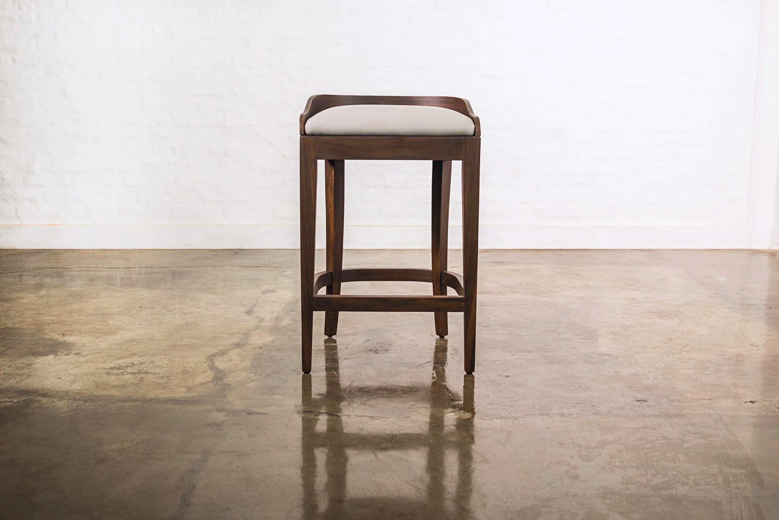 Set of 3 Pia Stools in Gray Leather