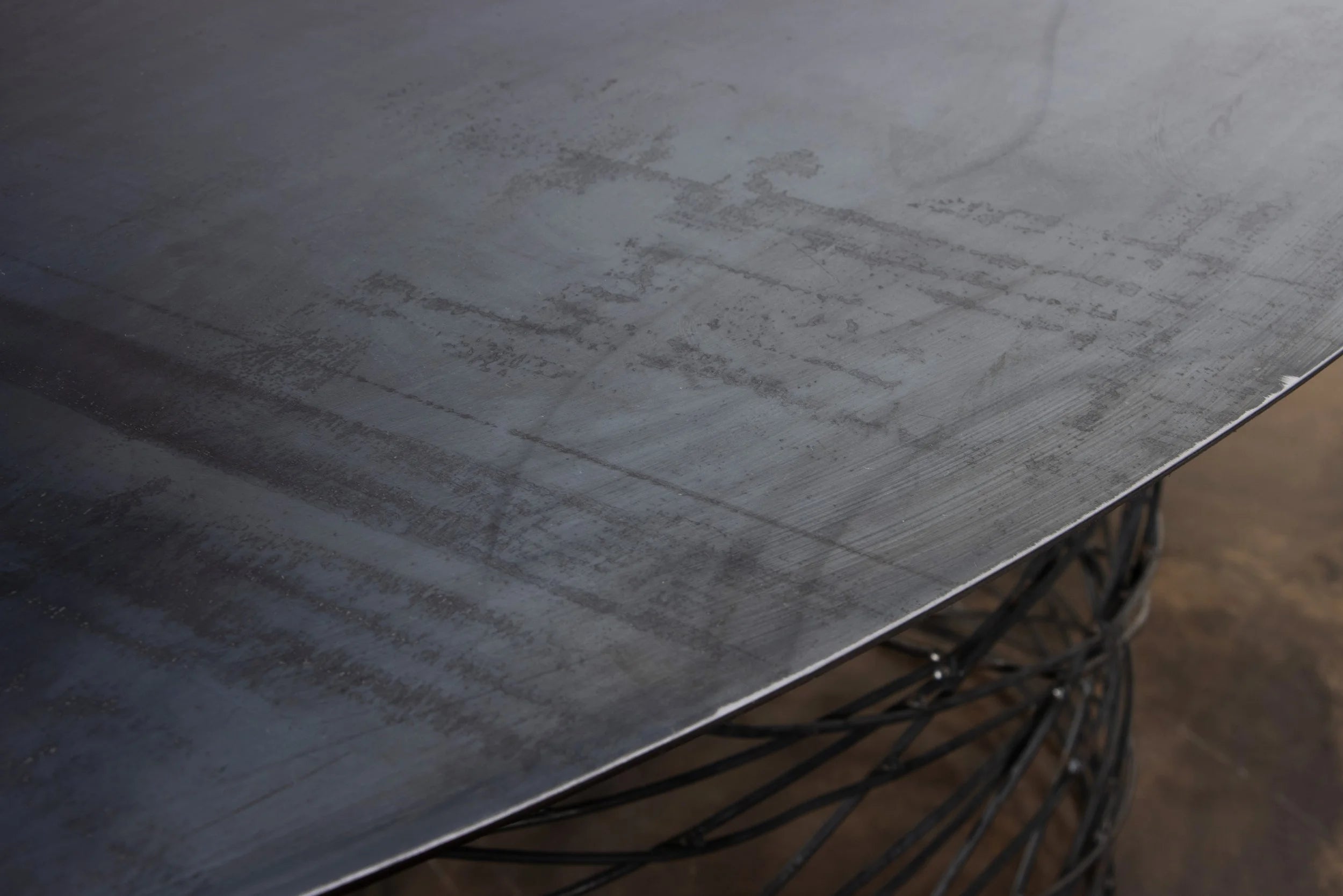 Richiamo Oval Table