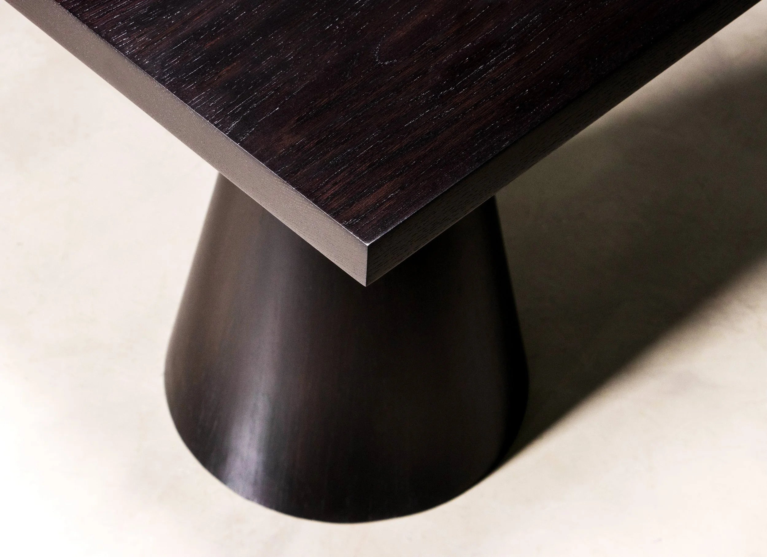 Serena Table