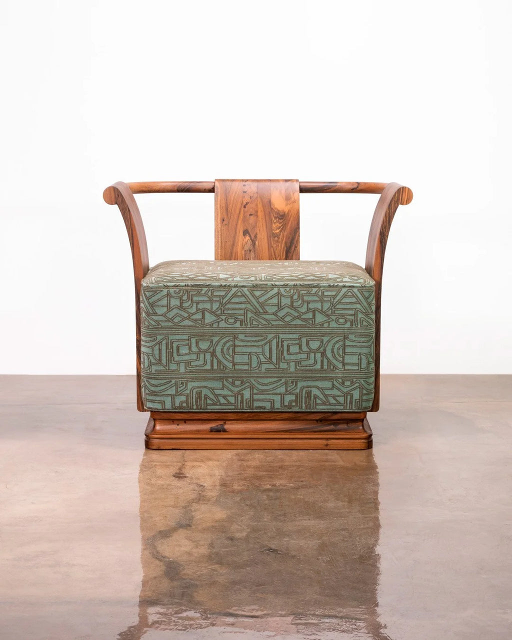 Simone Lounge Chair