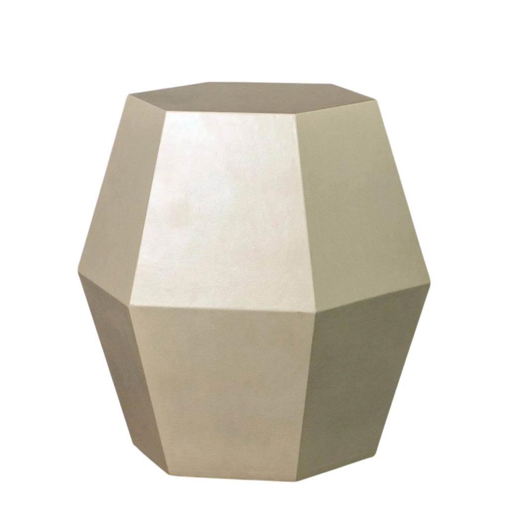 Tamino Hex Parchment