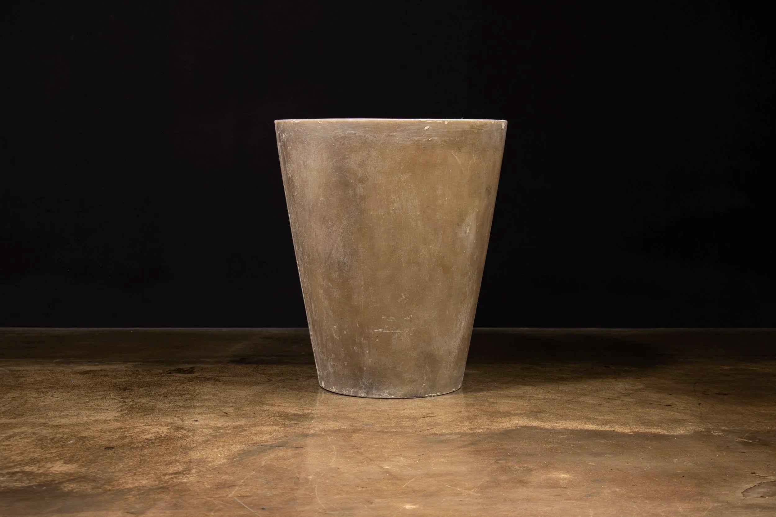 Tromonto Crudo Side Table