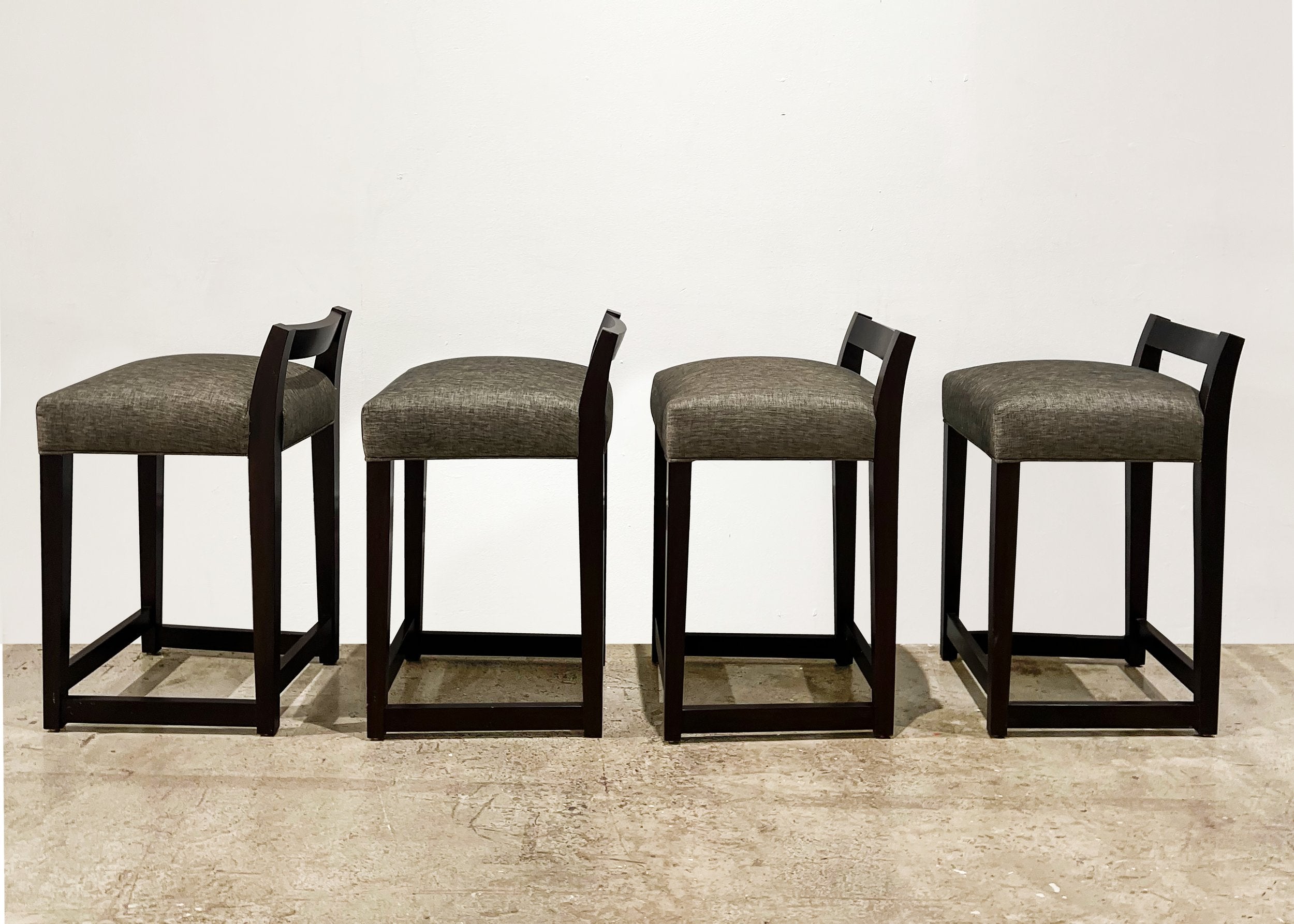 Set of 4 Umberto Counter Stools in Gray Fabric