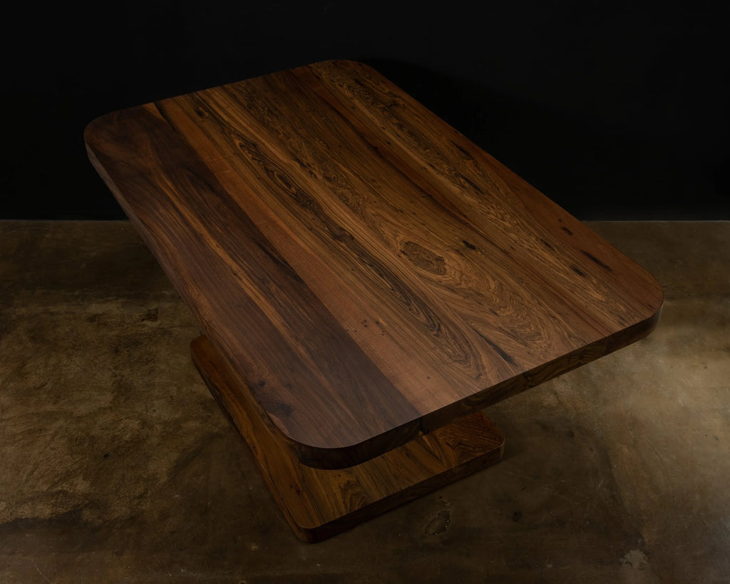 Vincenzo Table