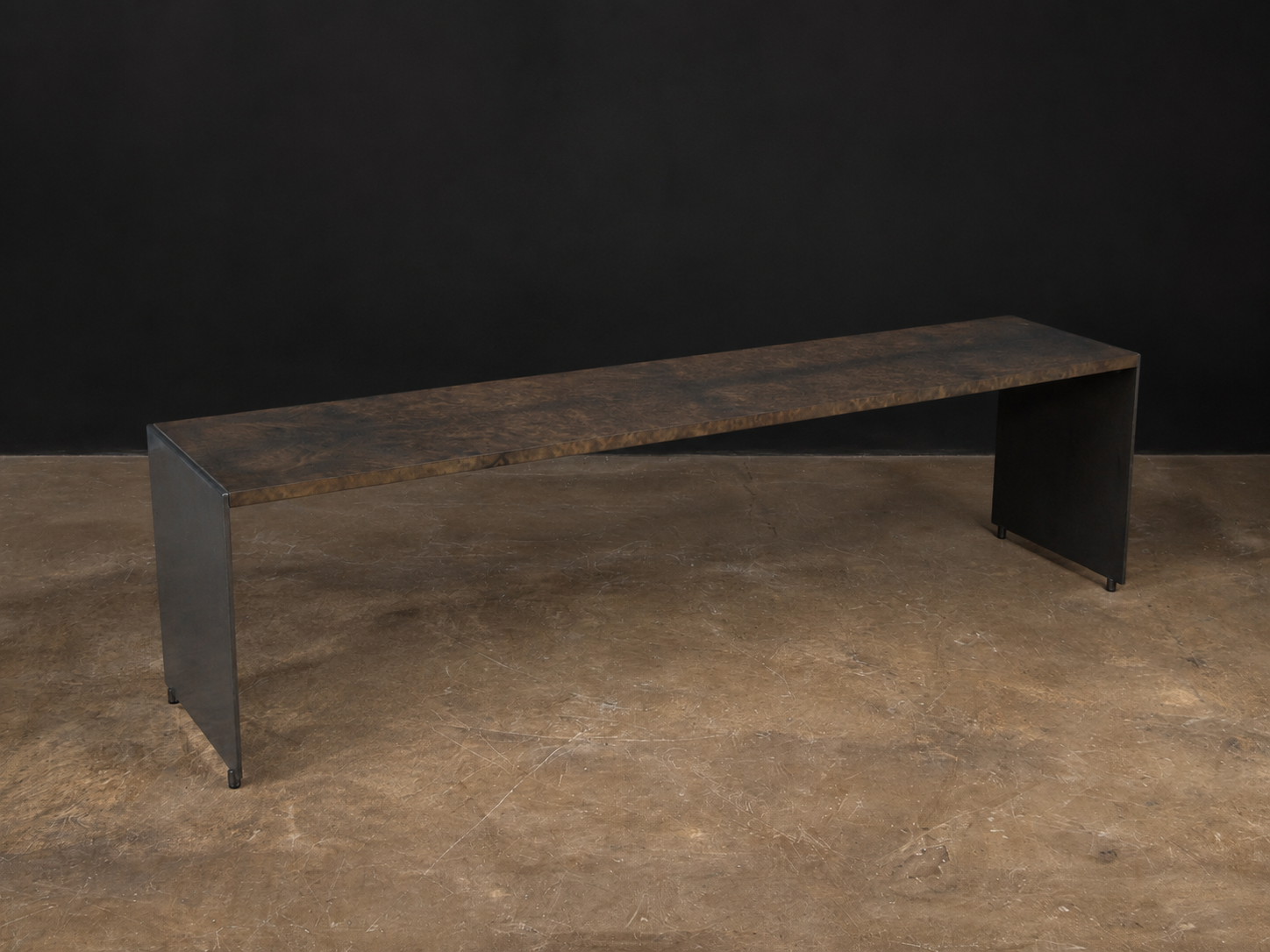 Vinn Table