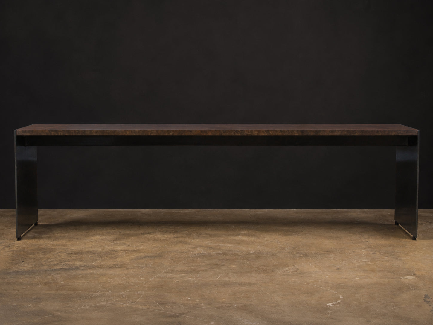 Vinn Table